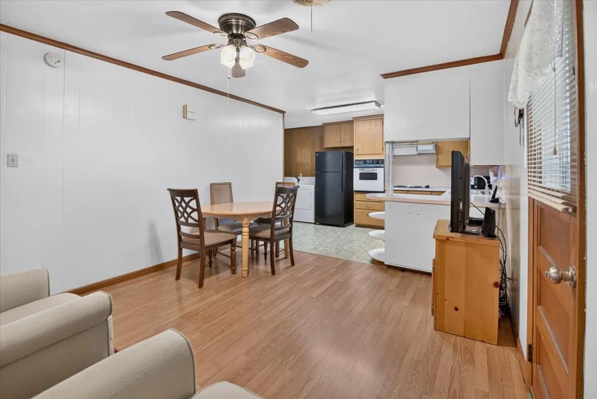 Single Family Residence For Sale in Mc Lennan County , 307 Estates Drive, Woodway, Texas 76712, 3 Bedroom, 2 Bathroom, 2 Garage spaces, 1,318 Sqft, built in 1959, mls#21347516, Real Estate Agent in Woodway, Homes For Sale in Mc Lennan county, Homes For Sale in Woodway, Realtor in Woodway Texas, Real Estate Brokerage Independent Realty Texas, Luminita Cordes Realtor