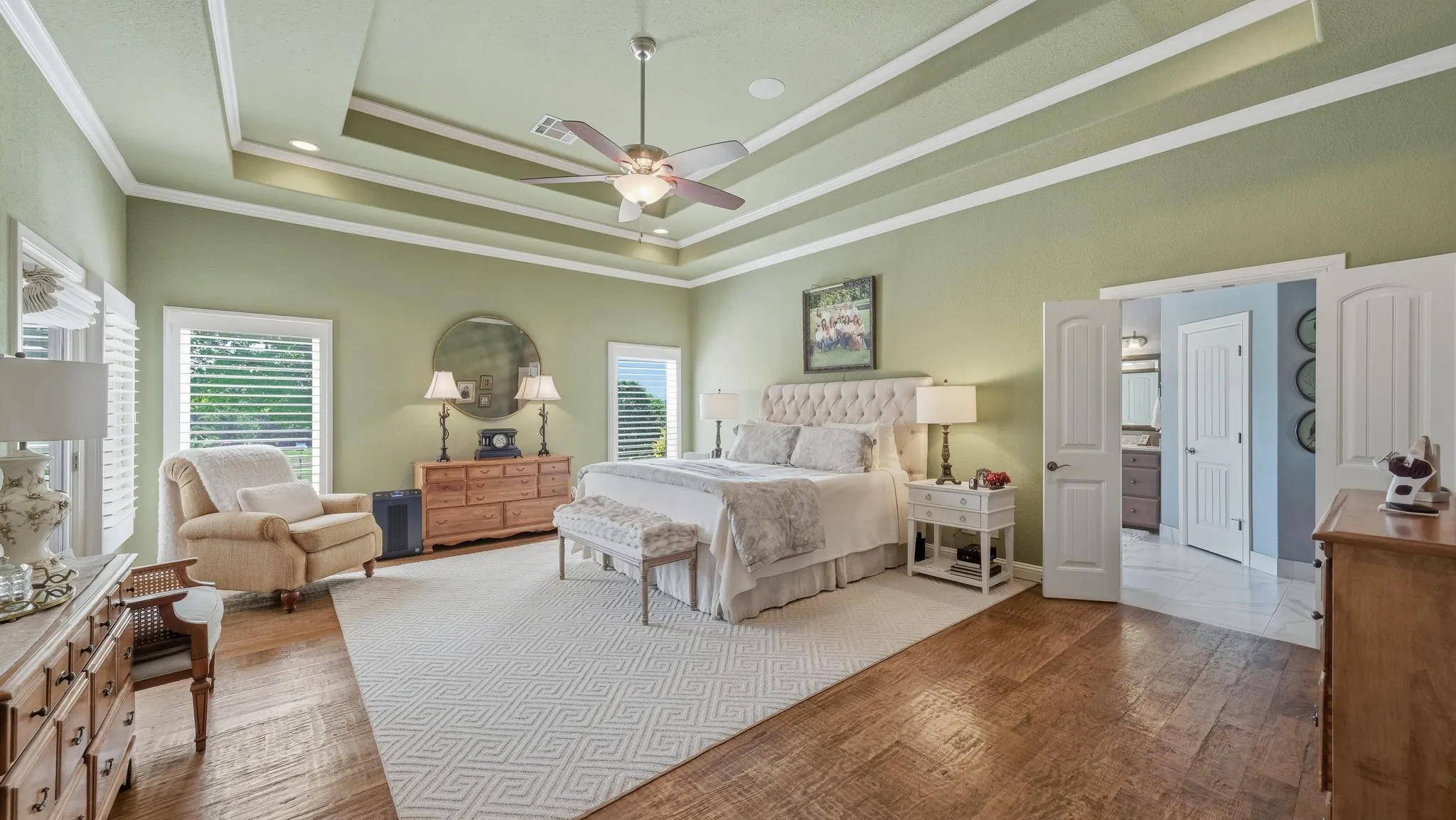 Single Family Residence For Sale in Parker County , 241 Pinnacle Peak Lane, Weatherford, Texas 76087, 3 Bedroom, 4 Bathroom, 3 Garage spaces, 3,417 Sqft, built in 2001, mls#21323733, Real Estate Agent in Weatherford, Homes For Sale in Parker county, Homes For Sale in Weatherford, Realtor in Weatherford Texas, Real Estate Brokerage Independent Realty Texas, Luminita Cordes Realtor