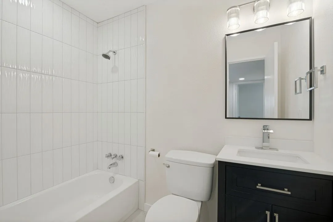 Single Family Residence For Sale in Dallas County , 3126 High Plateau, Garland, Texas 75044, 3 Bedroom, 2 Bathroom, 2 Garage spaces, 1,530 Sqft, built in 1971, mls#21347677, Real Estate Agent in Garland, Homes For Sale in Dallas county, Homes For Sale in Garland, Realtor in Garland Texas, Real Estate Brokerage Independent Realty Texas, Luminita Cordes Realtor