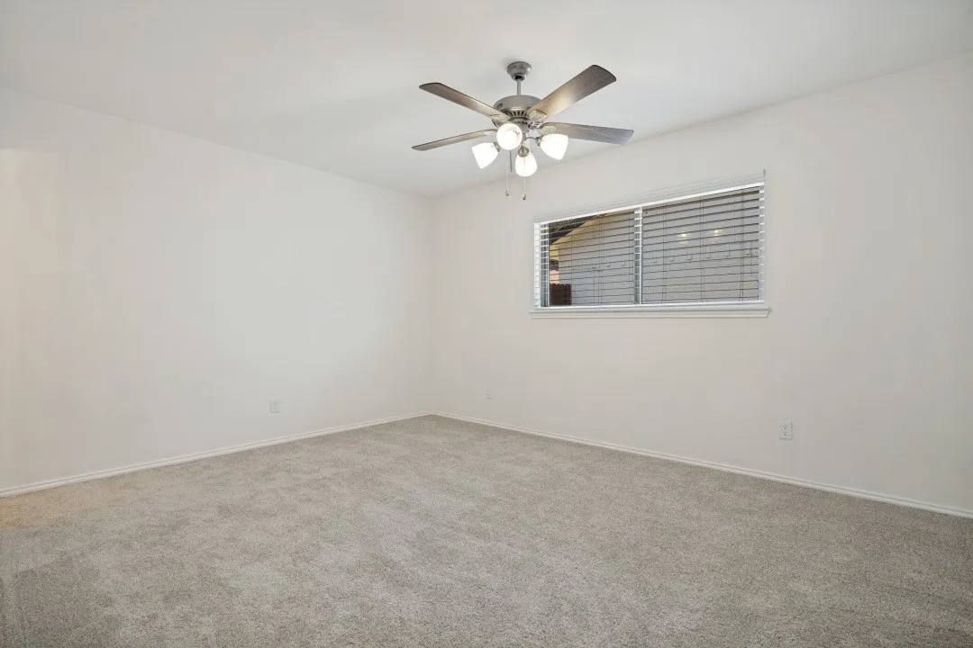Single Family Residence For Sale in Dallas County , 3126 High Plateau, Garland, Texas 75044, 3 Bedroom, 2 Bathroom, 2 Garage spaces, 1,530 Sqft, built in 1971, mls#21347677, Real Estate Agent in Garland, Homes For Sale in Dallas county, Homes For Sale in Garland, Realtor in Garland Texas, Real Estate Brokerage Independent Realty Texas, Luminita Cordes Realtor