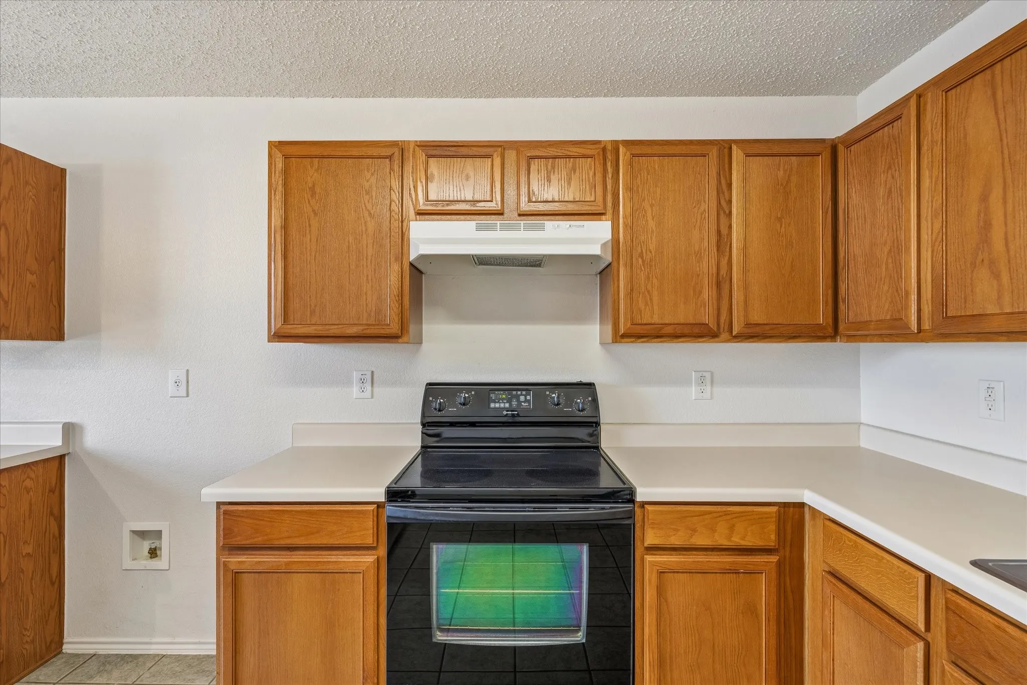 Single Family Residence For Sale in Tarrant County , 5160 Gold Basin Road, Fort Worth, Texas 76179, 3 Bedroom, 2 Bathroom, 2 Garage spaces, 1,920 Sqft, built in 2004, mls#21347686, Real Estate Agent in Fort Worth, Homes For Sale in Tarrant county, Homes For Sale in Fort Worth, Realtor in Fort Worth Texas, Real Estate Brokerage Independent Realty Texas, Luminita Cordes Realtor