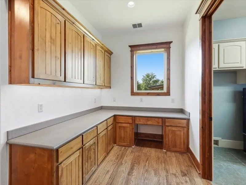 Single Family Residence For Sale in Denton County , 712 Frenchtown Road, Argyle, Texas 76226, 4 Bedroom, 5 Bathroom, 8 Garage spaces, 3,969 Sqft, built in 2007, mls#21346403, Real Estate Agent in Argyle, Homes For Sale in Denton county, Homes For Sale in Argyle, Realtor in Argyle Texas, Real Estate Brokerage Independent Realty Texas, Luminita Cordes Realtor