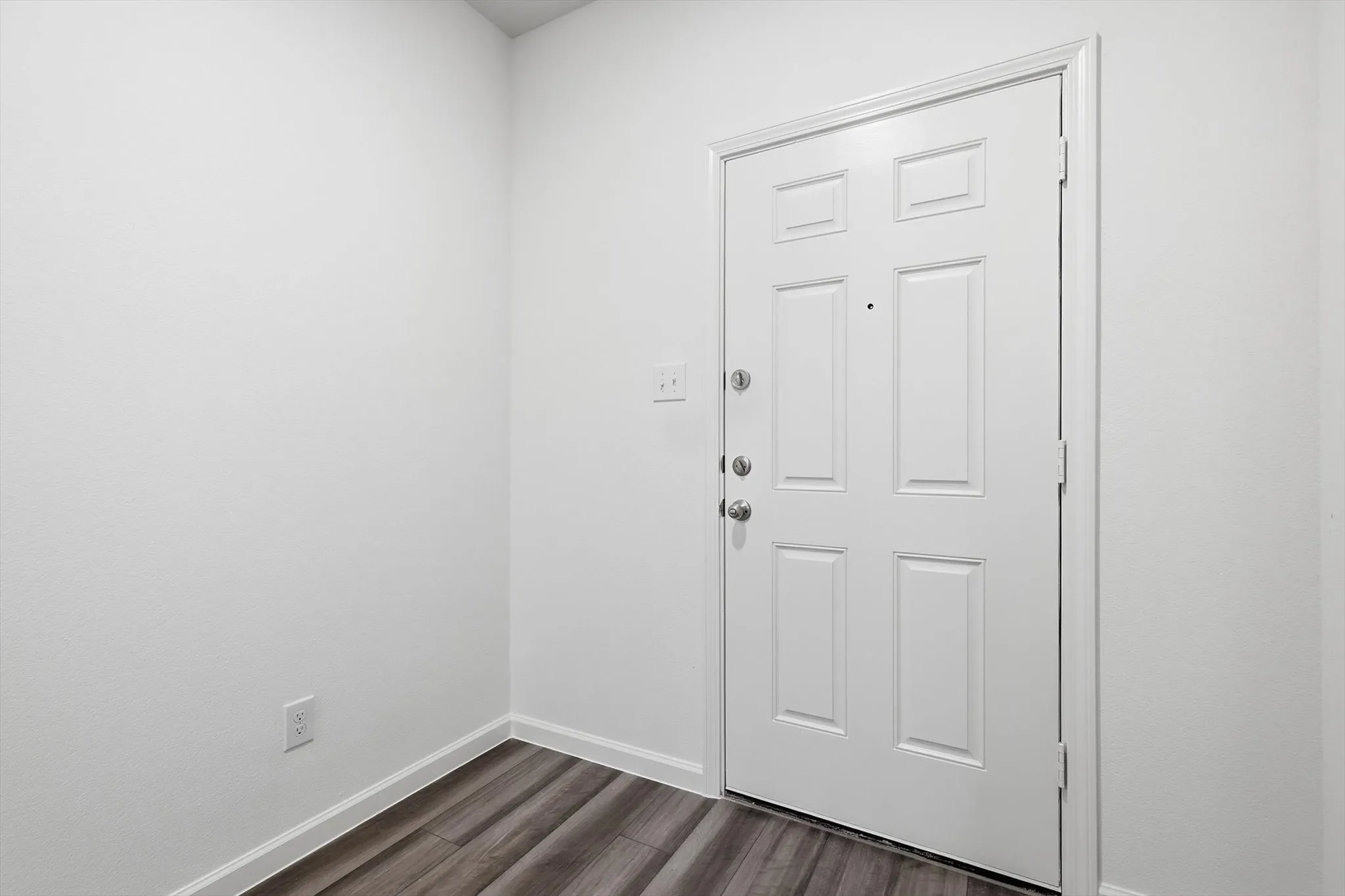 Single Family Residence For Rent in Collin County , 2106 Meadow Park Drive, Melissa, Texas 75454, 3 Bedroom, 3 Bathroom, 2 Garage spaces, 1,826 Sqft, built in 2025, mls#21346339, Real Estate Agent in Melissa, Homes For Rent in Collin county, Homes For Rent in Melissa, Realtor in Melissa Texas, Real Estate Brokerage Independent Realty Texas, Luminita Cordes Realtor