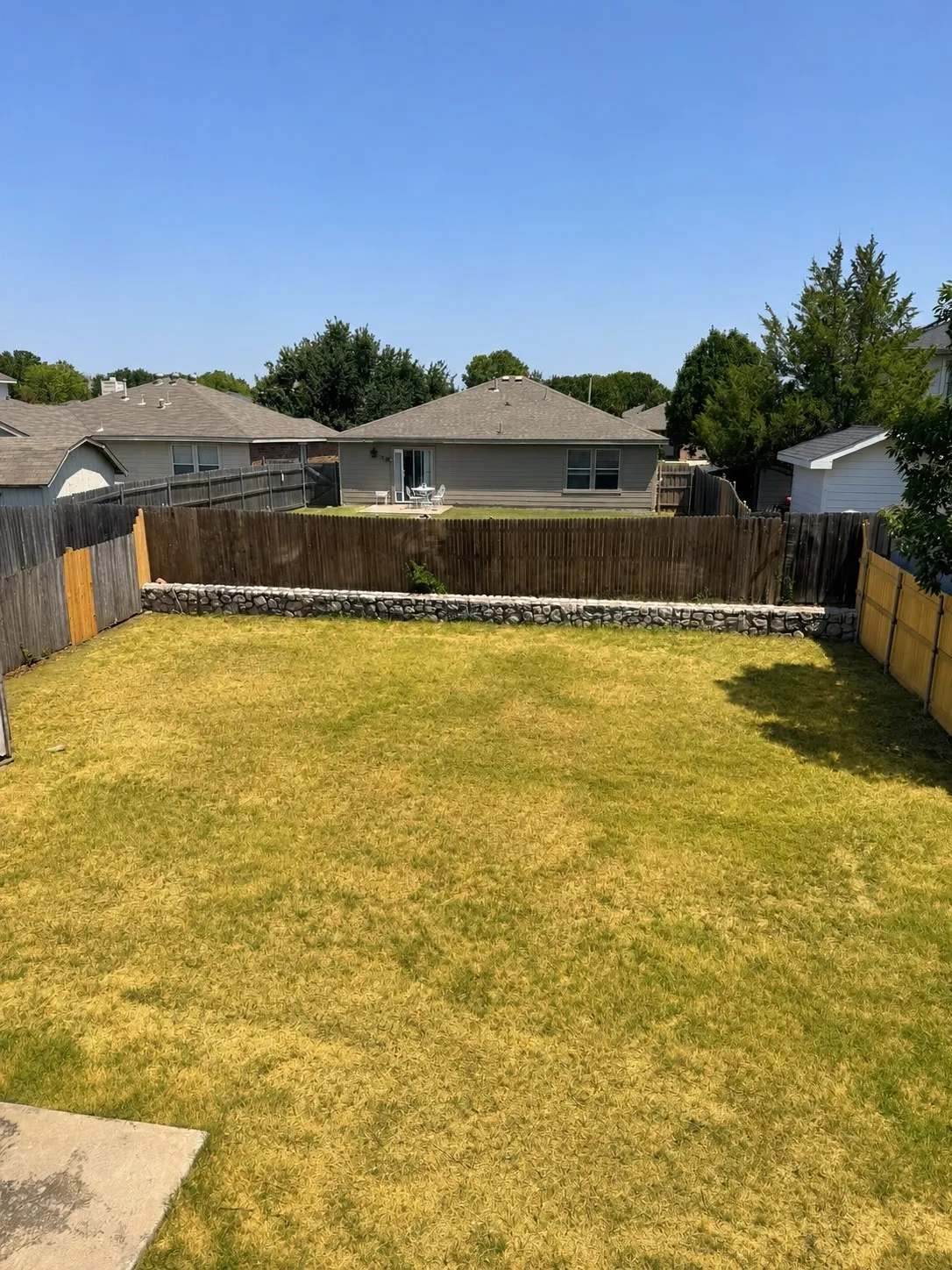 Single Family Residence For Rent in Denton County , 1582 Brookstone Drive, Little Elm, Texas 75068, 3 Bedroom, 3 Bathroom, 2 Garage spaces, 2,338 Sqft, built in 2000, mls#21346454, Real Estate Agent in Little Elm, Homes For Rent in Denton county, Homes For Rent in Little Elm, Realtor in Little Elm Texas, Real Estate Brokerage Independent Realty Texas, Luminita Cordes Realtor