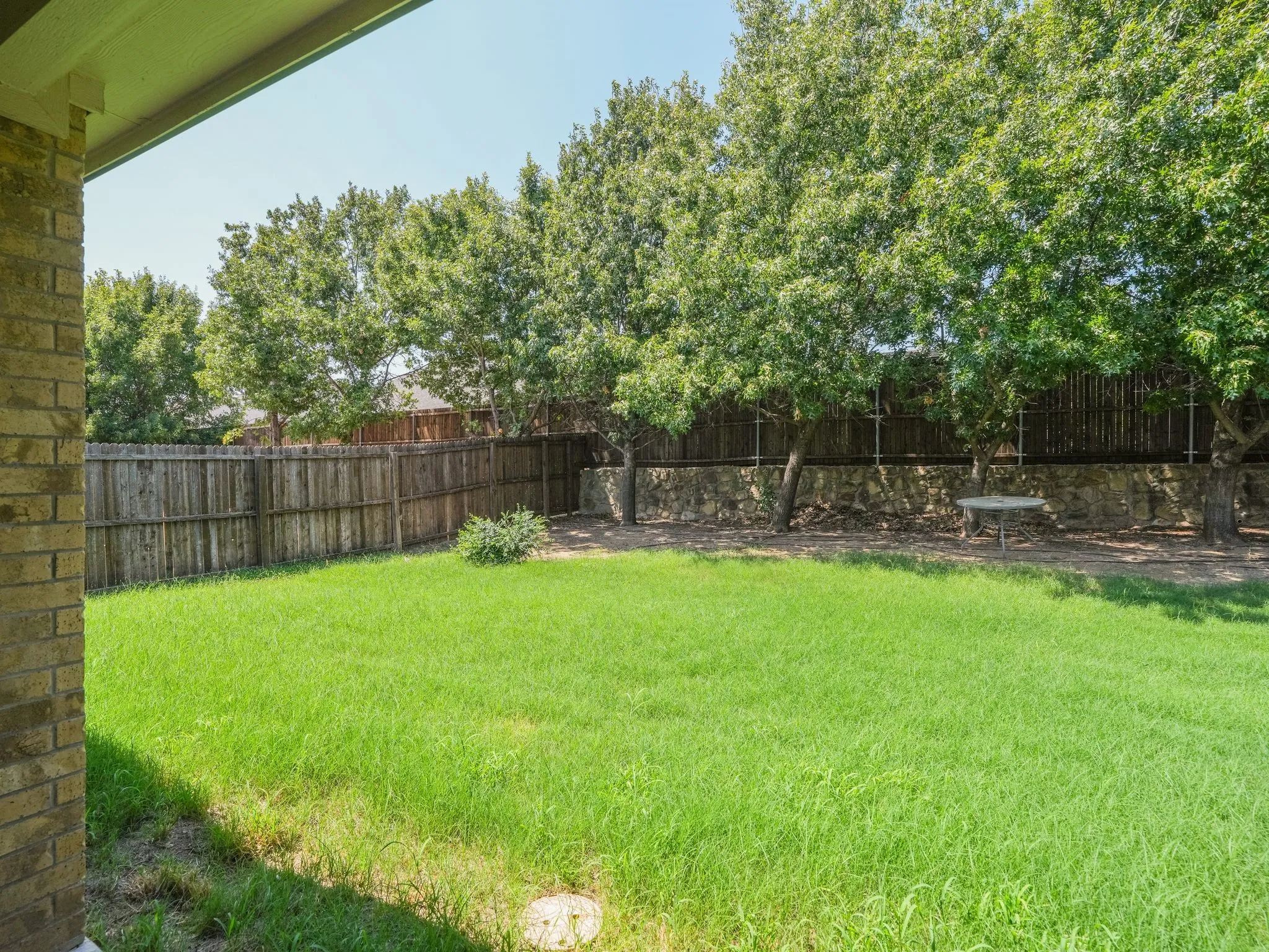 Single Family Residence For Rent in Denton County , 2929 Brazos Drive, Little Elm, Texas 75068, 4 Bedroom, 2 Bathroom, 2 Garage spaces, 1,872 Sqft, built in 2018, mls#21347389, Real Estate Agent in Little Elm, Homes For Rent in Denton county, Homes For Rent in Little Elm, Realtor in Little Elm Texas, Real Estate Brokerage Independent Realty Texas, Luminita Cordes Realtor