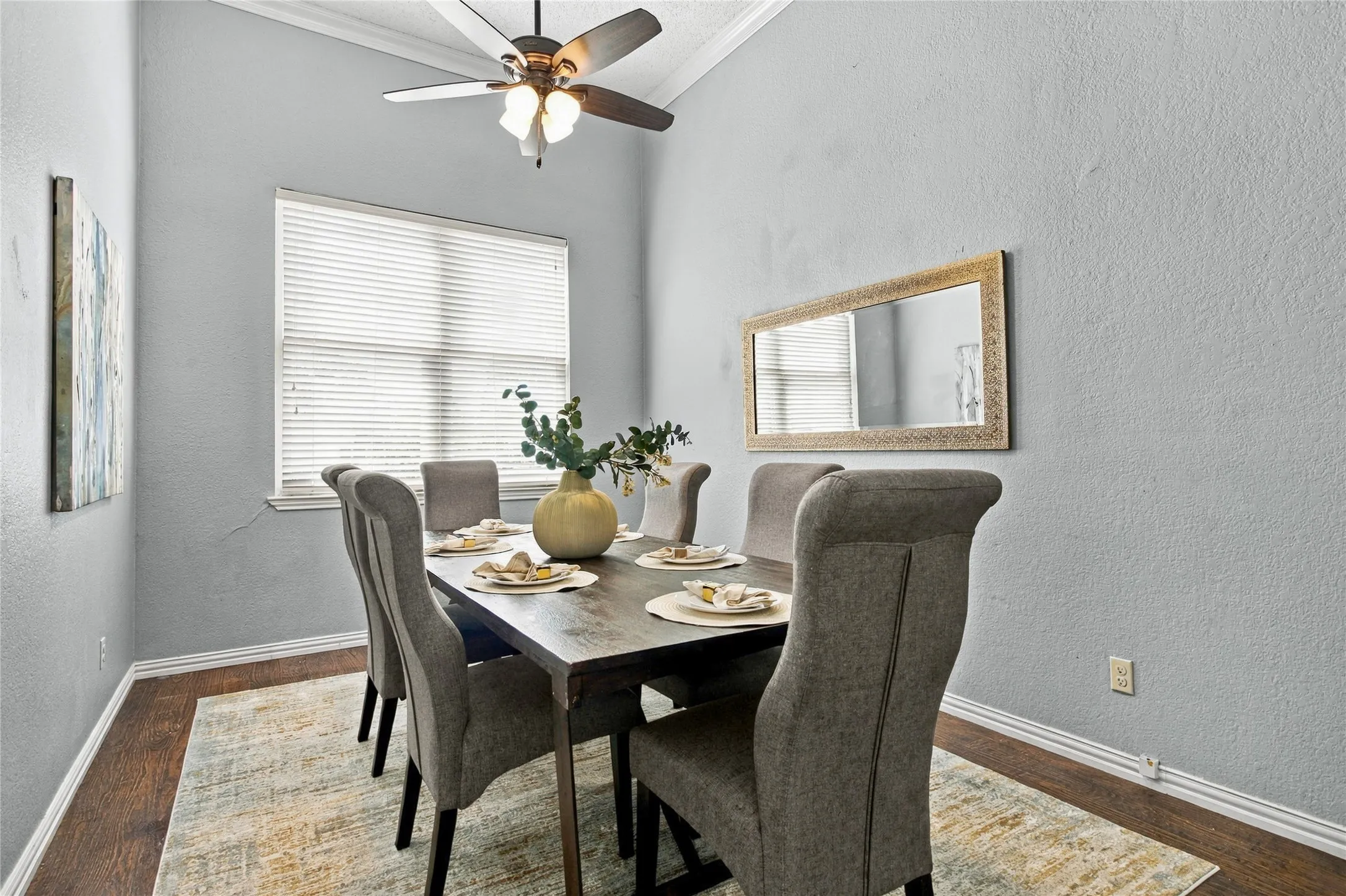 Single Family Residence For Sale in Denton County , 2060 Briarcliff Road, Lewisville, Texas 75067, 4 Bedroom, 3 Bathroom, 2 Garage spaces, 2,418 Sqft, built in 1989, mls#21347679, Real Estate Agent in Lewisville, Homes For Sale in Denton county, Homes For Sale in Lewisville, Realtor in Lewisville Texas, Real Estate Brokerage Independent Realty Texas, Luminita Cordes Realtor