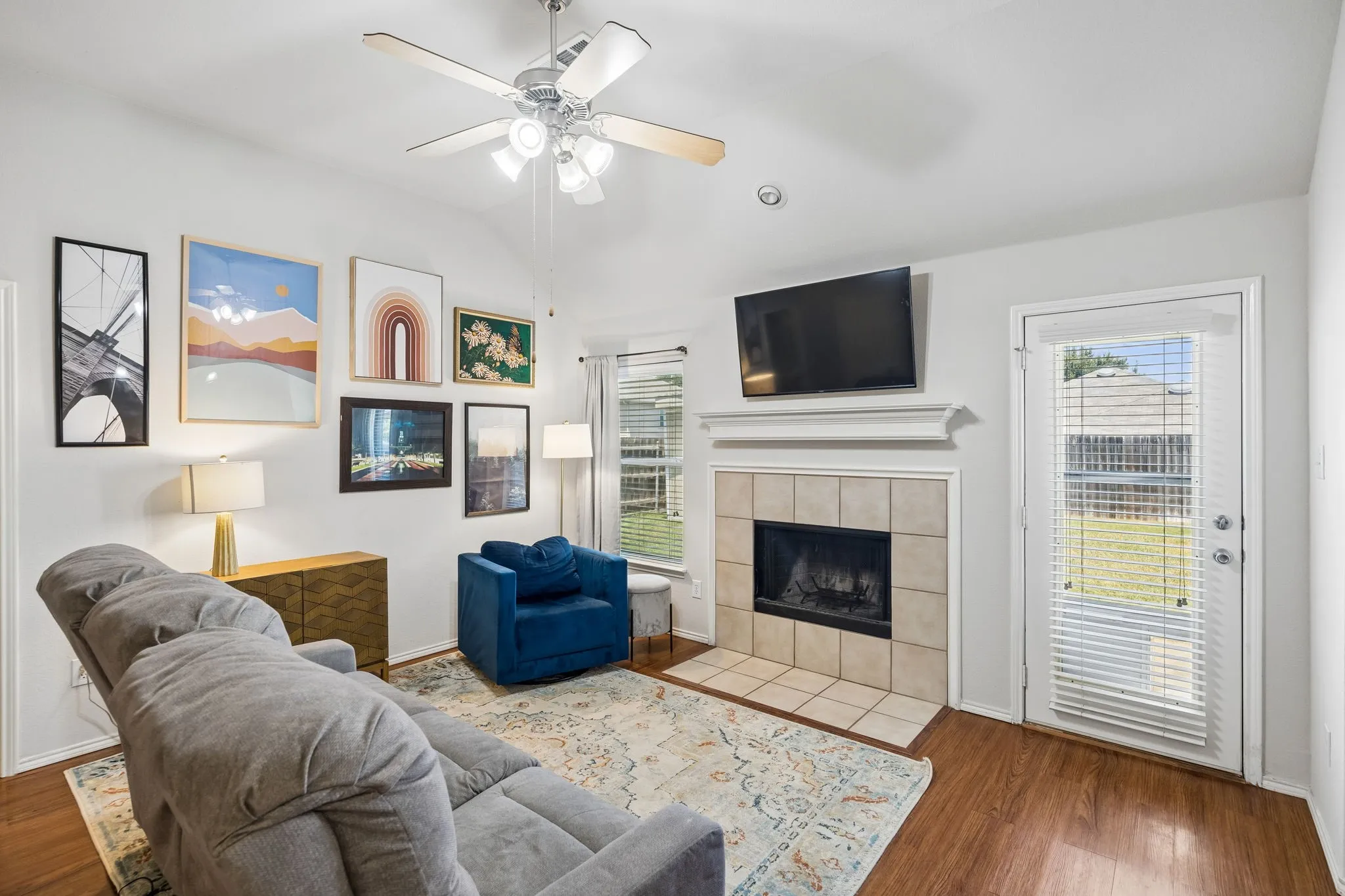 Single Family Residence For Sale in Denton County , 1705 Canvasback Drive, Aubrey, Texas 76227, 3 Bedroom, 2 Bathroom, 2 Garage spaces, 1,198 Sqft, built in 2005, mls#21347419, Real Estate Agent in Aubrey, Homes For Sale in Denton county, Homes For Sale in Aubrey, Realtor in Aubrey Texas, Real Estate Brokerage Independent Realty Texas, Luminita Cordes Realtor