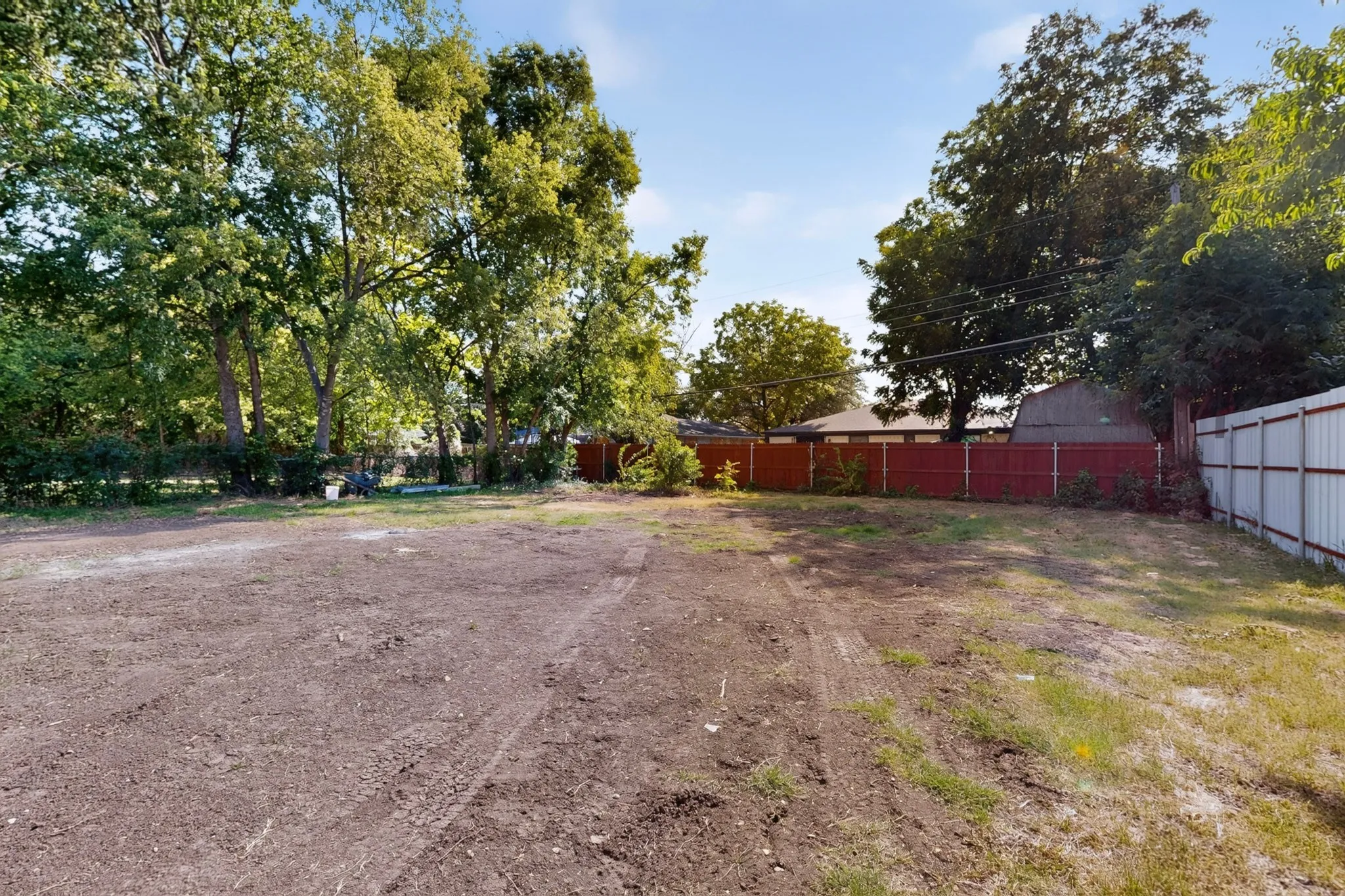 Single Family Residence For Sale in Dallas County , 2946 Darby Drive, Dallas, Texas 75227, 5 Bedroom, 3 Bathroom, Garage spaces, 2,019 Sqft, built in 1948, mls#21346507, Real Estate Agent in Dallas, Homes For Sale in Dallas county, Homes For Sale in Dallas, Realtor in Dallas Texas, Real Estate Brokerage Independent Realty Texas, Luminita Cordes Realtor