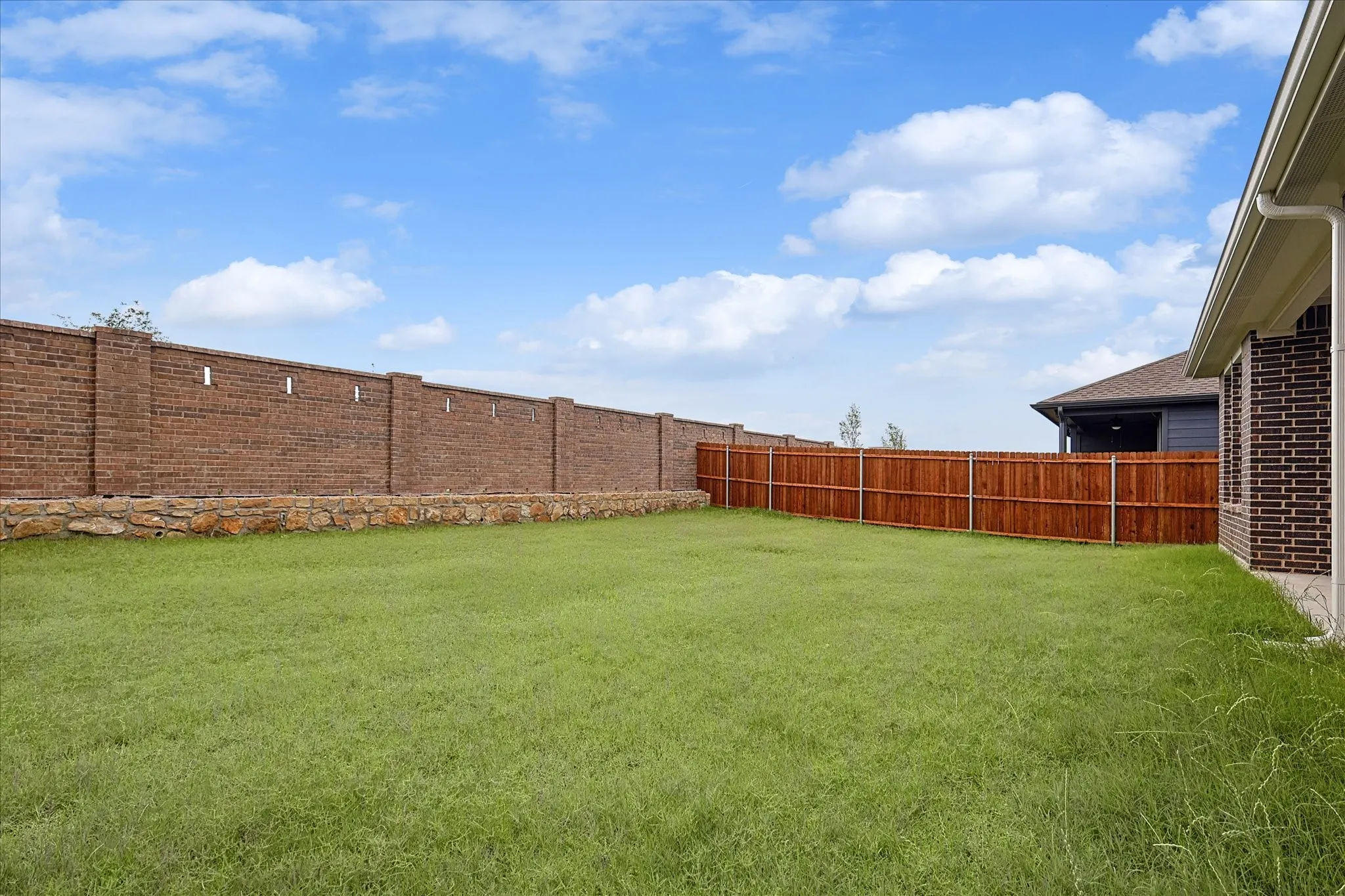 Single Family Residence For Rent in Denton County , 1712 Buzzard Road, Denton, Texas 76205, 4 Bedroom, 2 Bathroom, 2 Garage spaces, 1,711 Sqft, built in 2024, mls#21346790, Real Estate Agent in Denton, Homes For Rent in Denton county, Homes For Rent in Denton, Realtor in Denton Texas, Real Estate Brokerage Independent Realty Texas, Luminita Cordes Realtor