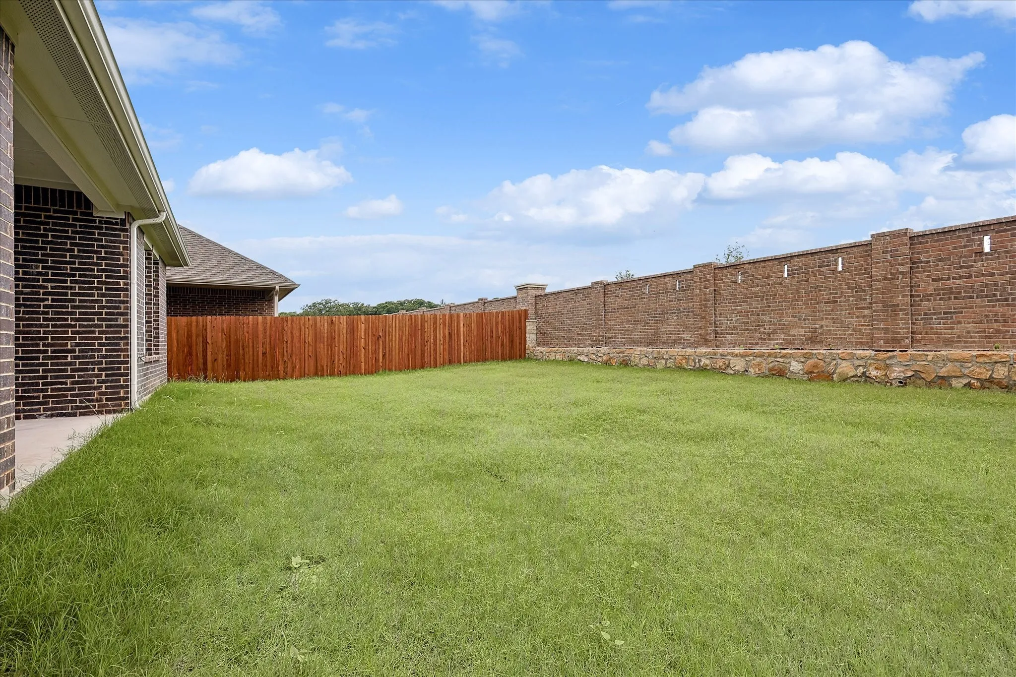 Single Family Residence For Rent in Denton County , 1712 Buzzard Road, Denton, Texas 76205, 4 Bedroom, 2 Bathroom, 2 Garage spaces, 1,711 Sqft, built in 2024, mls#21346790, Real Estate Agent in Denton, Homes For Rent in Denton county, Homes For Rent in Denton, Realtor in Denton Texas, Real Estate Brokerage Independent Realty Texas, Luminita Cordes Realtor
