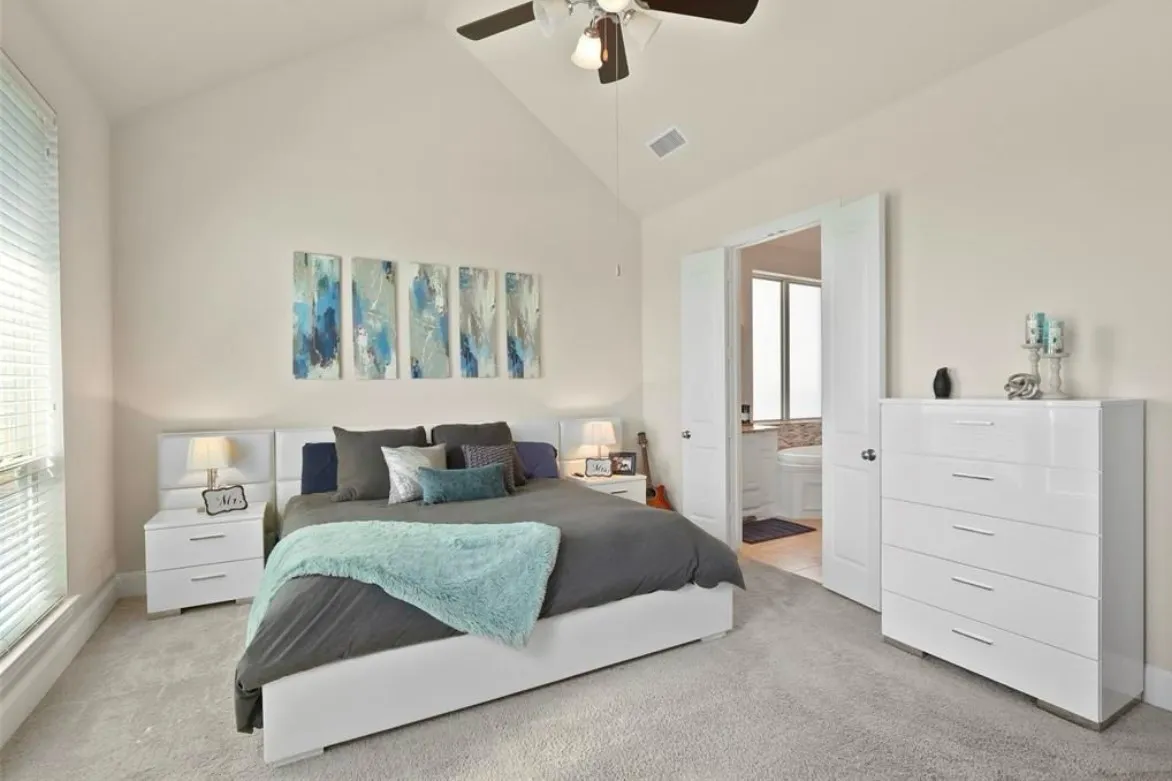 Single Family Residence For Rent in Denton County , 5665 Lightfoot Lane, Frisco, Texas 75036, 3 Bedrooms, 5 Bathrooms, 2 Garage spaces, 3,342 Sqft, built in 2014, Price $3,900, mls#21347702, Real Estate Agent in Frisco, Homes For Rent in Denton county, Homes For Rent in Frisco, Realtor in Frisco Texas, Real Estate Brokerage Independent Realty Texas, Luminita Cordes Realtor