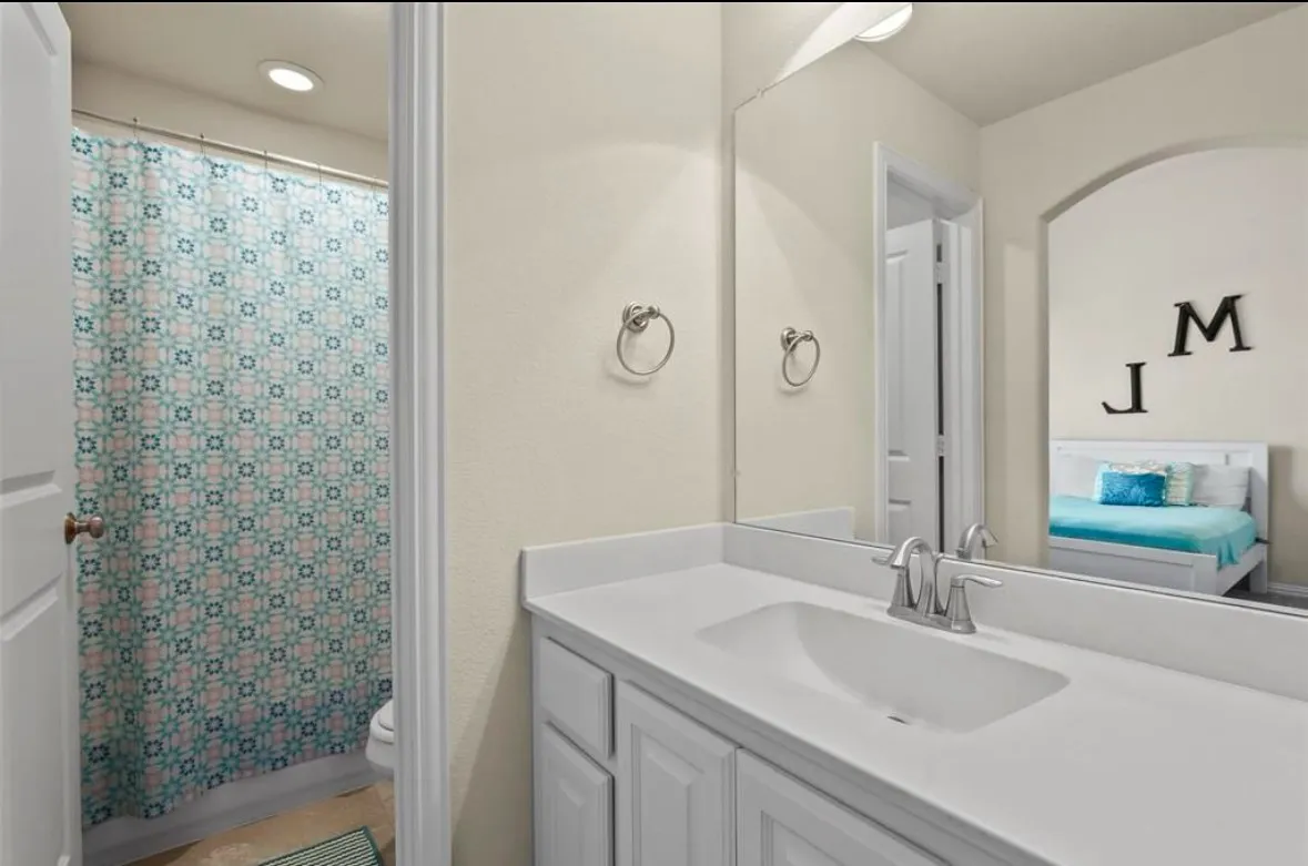 Single Family Residence For Rent in Denton County , 5665 Lightfoot Lane, Frisco, Texas 75036, 3 Bedrooms, 5 Bathrooms, 2 Garage spaces, 3,342 Sqft, built in 2014, Price $3,900, mls#21347702, Real Estate Agent in Frisco, Homes For Rent in Denton county, Homes For Rent in Frisco, Realtor in Frisco Texas, Real Estate Brokerage Independent Realty Texas, Luminita Cordes Realtor