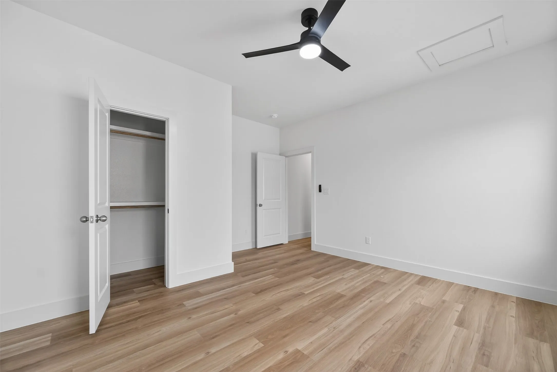 Single Family Residence For Sale in Dallas County , 2414 Anderson Street, Dallas, Texas 75215, 4 Bedroom, 4 Bathroom, 1 Garage spaces, 1,940 Sqft, built in 2025, Price $290,000, mls#21347725, Real Estate Agent in Dallas, Homes For Sale in Dallas county, Homes For Sale in Dallas, Realtor in Dallas Texas, Real Estate Brokerage Independent Realty Texas, Luminita Cordes Realtor