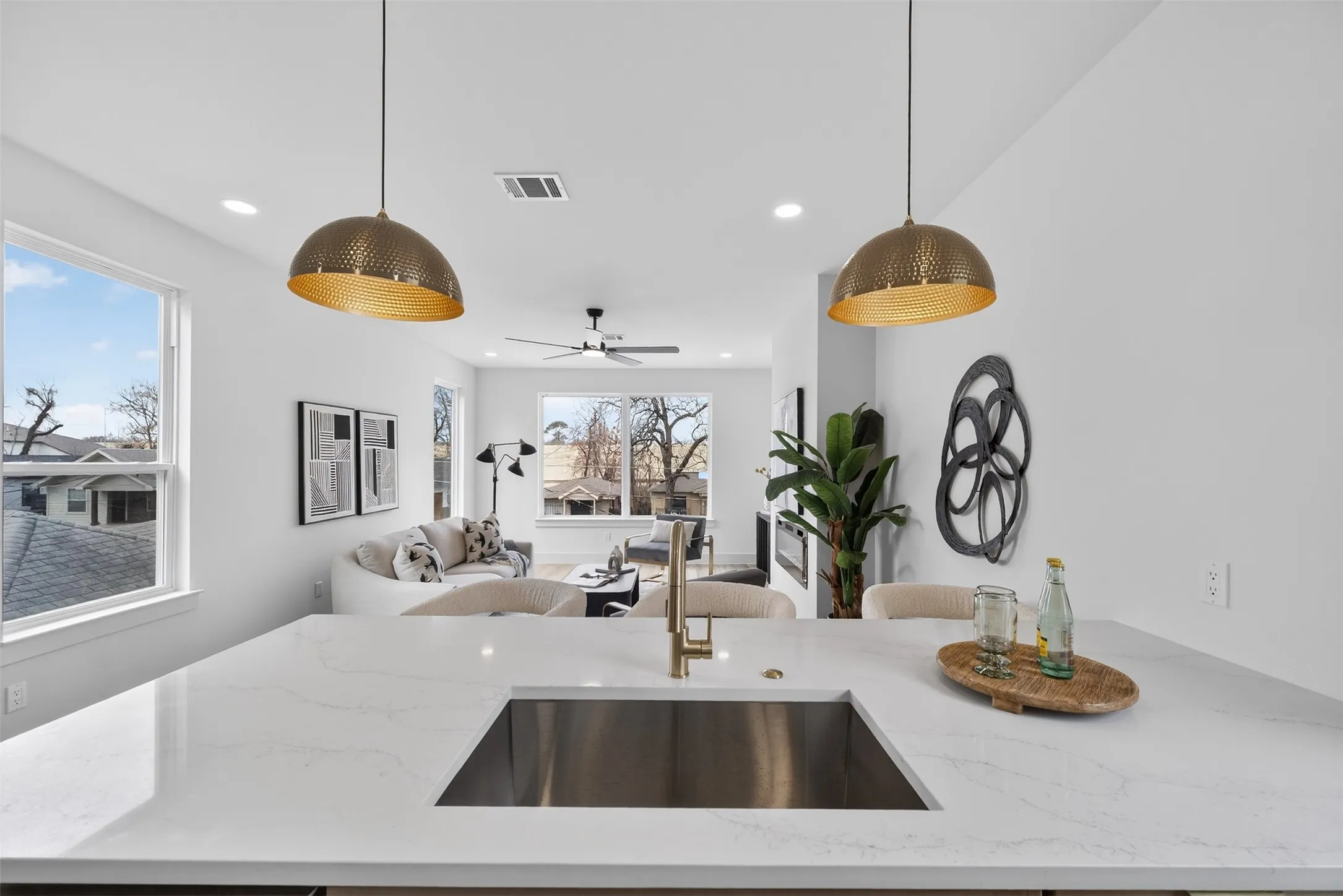 Single Family Residence For Sale in Dallas County , 2414 Anderson Street, Dallas, Texas 75215, 4 Bedroom, 4 Bathroom, 1 Garage spaces, 1,940 Sqft, built in 2025, Price $290,000, mls#21347725, Real Estate Agent in Dallas, Homes For Sale in Dallas county, Homes For Sale in Dallas, Realtor in Dallas Texas, Real Estate Brokerage Independent Realty Texas, Luminita Cordes Realtor