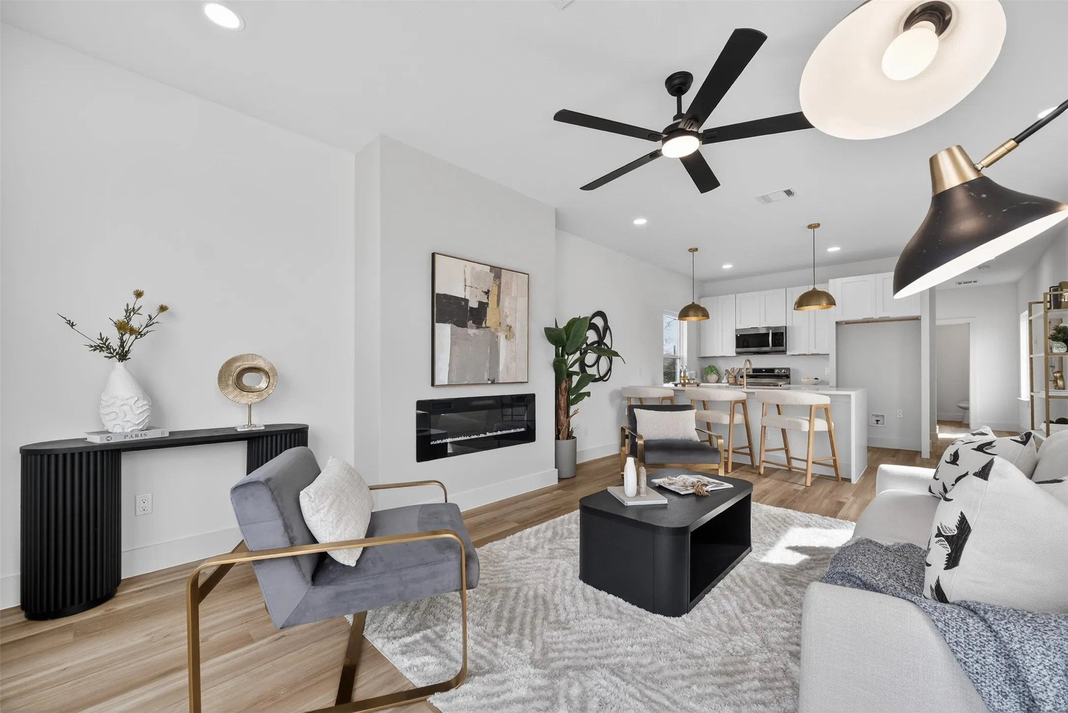 Single Family Residence For Sale in Dallas County , 2414 Anderson Street, Dallas, Texas 75215, 4 Bedroom, 4 Bathroom, 1 Garage spaces, 1,940 Sqft, built in 2025, Price $290,000, mls#21347725, Real Estate Agent in Dallas, Homes For Sale in Dallas county, Homes For Sale in Dallas, Realtor in Dallas Texas, Real Estate Brokerage Independent Realty Texas, Luminita Cordes Realtor