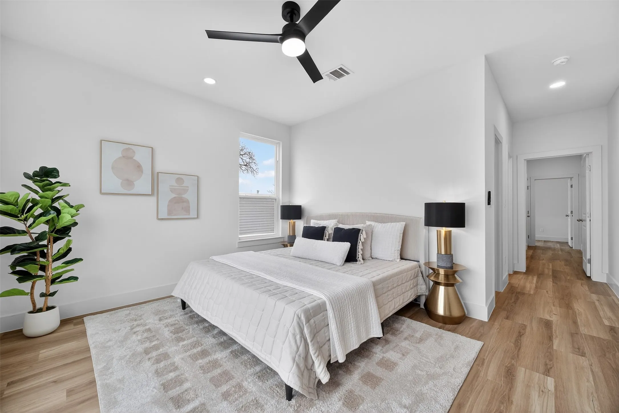 Single Family Residence For Sale in Dallas County , 2414 Anderson Street, Dallas, Texas 75215, 4 Bedroom, 4 Bathroom, 1 Garage spaces, 1,940 Sqft, built in 2025, Price $290,000, mls#21347725, Real Estate Agent in Dallas, Homes For Sale in Dallas county, Homes For Sale in Dallas, Realtor in Dallas Texas, Real Estate Brokerage Independent Realty Texas, Luminita Cordes Realtor