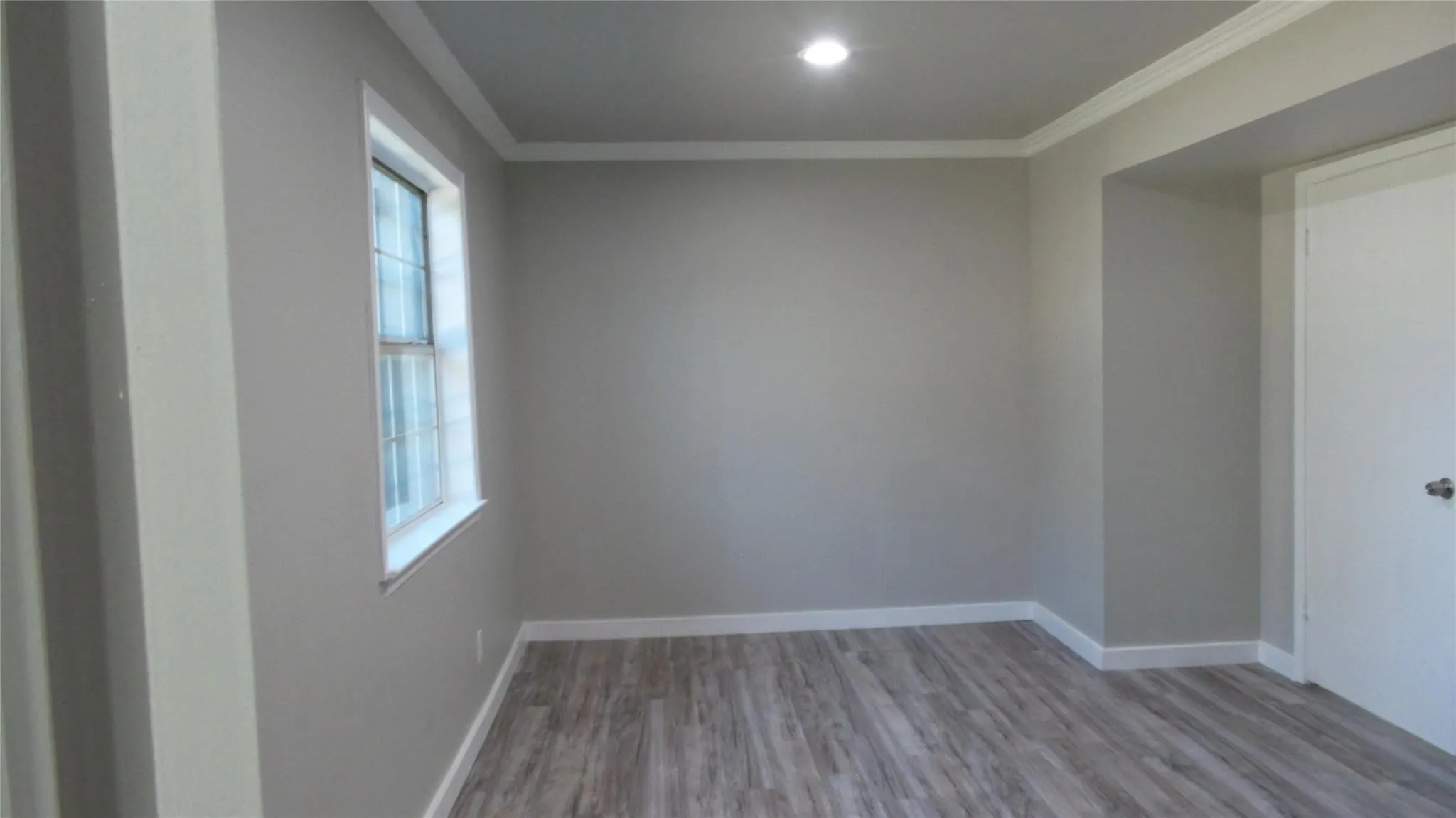 Condominium For Rent in Dallas County , 5723 Harvest Hill Road 1039, Dallas, Texas 75230, 1 Bedroom, 1 Bathroom, Garage spaces, 658 Sqft, built in 1970, Price $1,550, mls#21347513, Real Estate Agent in Dallas, Homes For Rent in Dallas county, Homes For Rent in Dallas, Realtor in Dallas Texas, Real Estate Brokerage Independent Realty Texas, Luminita Cordes Realtor