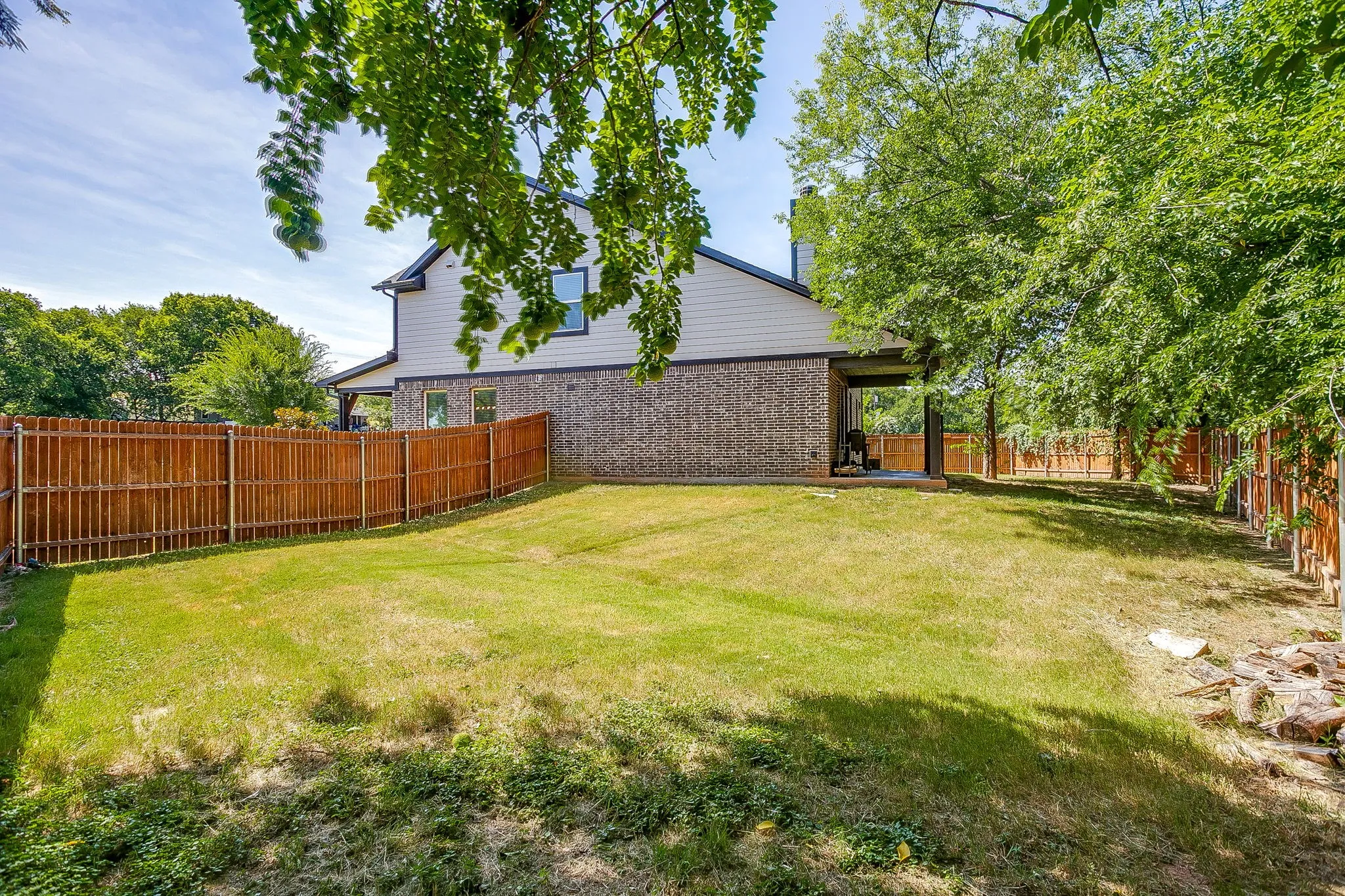 Single Family Residence For Rent in Tarrant County , 826 Rumfield Road, White Settlement, Texas 76108, 4 Bedroom, 3 Bathroom, 2 Garage spaces, 1,838 Sqft, built in 2022, mls#21347721, Real Estate Agent in White Settlement, Homes For Rent in Tarrant county, Homes For Rent in White Settlement, Realtor in White Settlement Texas, Real Estate Brokerage Independent Realty Texas, Luminita Cordes Realtor