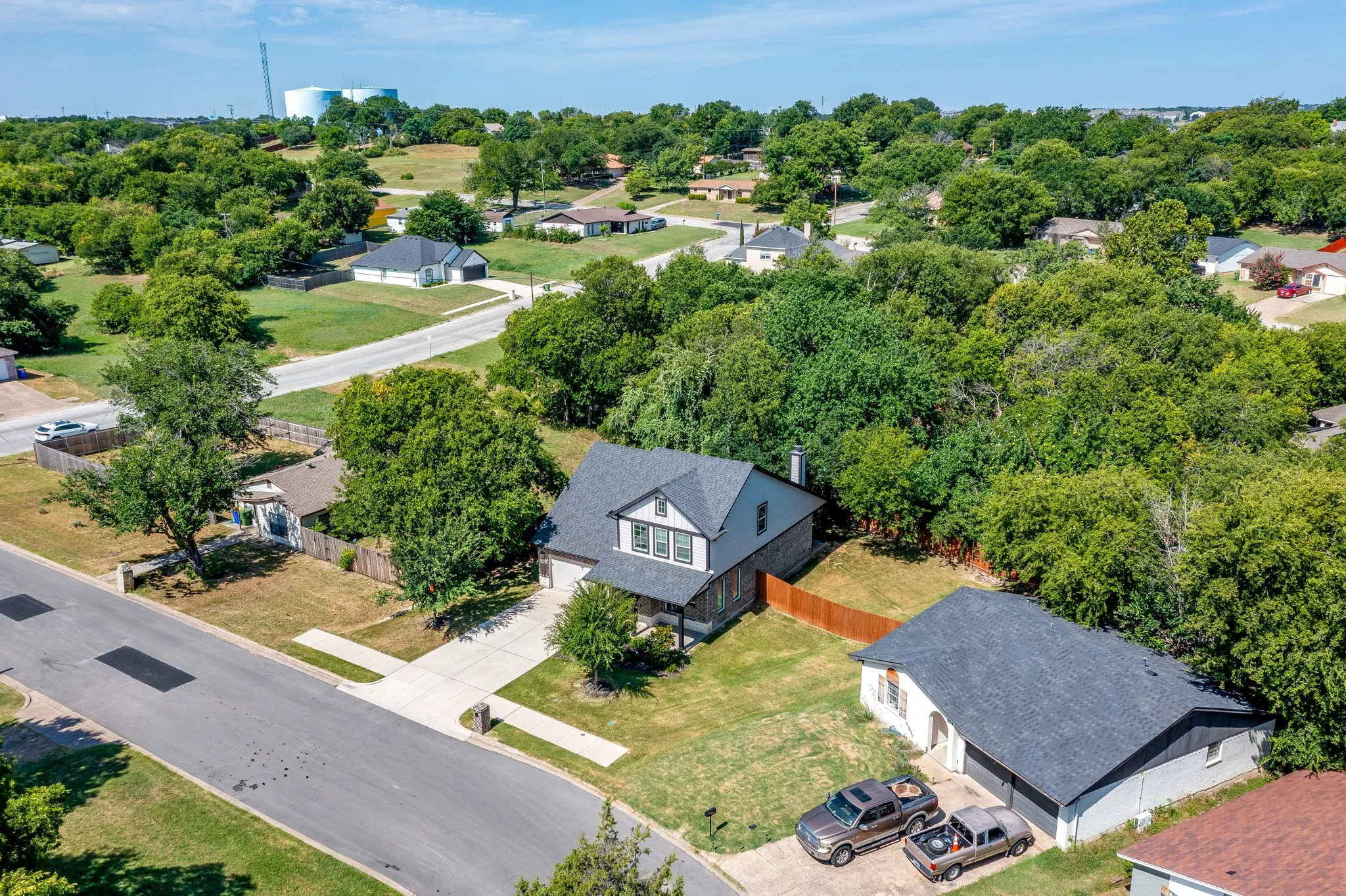 Single Family Residence For Rent in Tarrant County , 826 Rumfield Road, White Settlement, Texas 76108, 4 Bedroom, 3 Bathroom, 2 Garage spaces, 1,838 Sqft, built in 2022, mls#21347721, Real Estate Agent in White Settlement, Homes For Rent in Tarrant county, Homes For Rent in White Settlement, Realtor in White Settlement Texas, Real Estate Brokerage Independent Realty Texas, Luminita Cordes Realtor