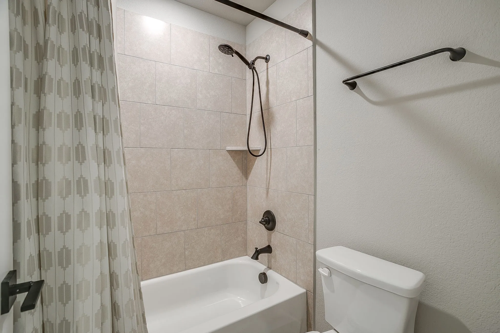 Single Family Residence For Rent in Tarrant County , 826 Rumfield Road, White Settlement, Texas 76108, 4 Bedroom, 3 Bathroom, 2 Garage spaces, 1,838 Sqft, built in 2022, mls#21347721, Real Estate Agent in White Settlement, Homes For Rent in Tarrant county, Homes For Rent in White Settlement, Realtor in White Settlement Texas, Real Estate Brokerage Independent Realty Texas, Luminita Cordes Realtor