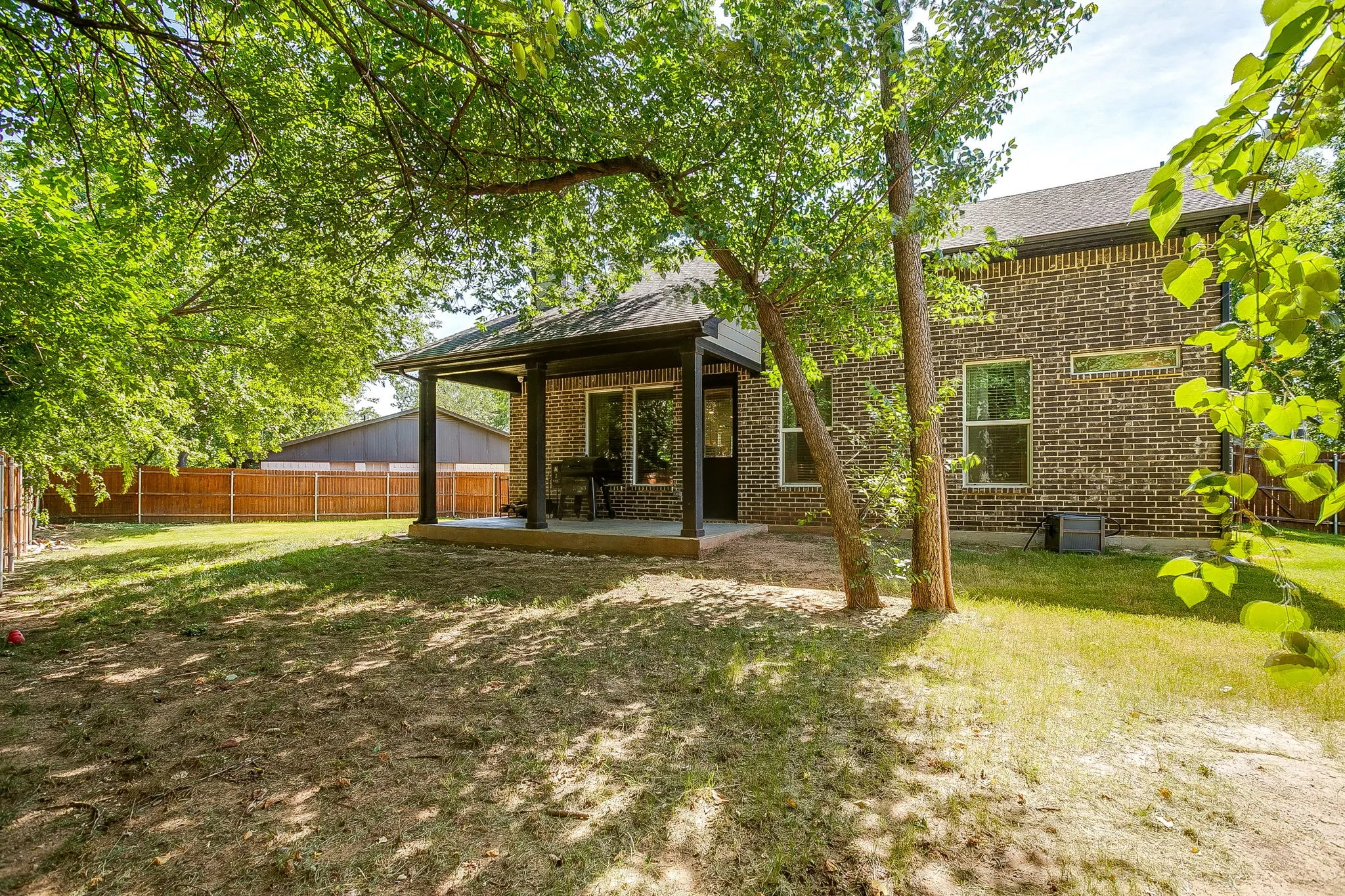 Single Family Residence For Rent in Tarrant County , 826 Rumfield Road, White Settlement, Texas 76108, 4 Bedroom, 3 Bathroom, 2 Garage spaces, 1,838 Sqft, built in 2022, mls#21347721, Real Estate Agent in White Settlement, Homes For Rent in Tarrant county, Homes For Rent in White Settlement, Realtor in White Settlement Texas, Real Estate Brokerage Independent Realty Texas, Luminita Cordes Realtor