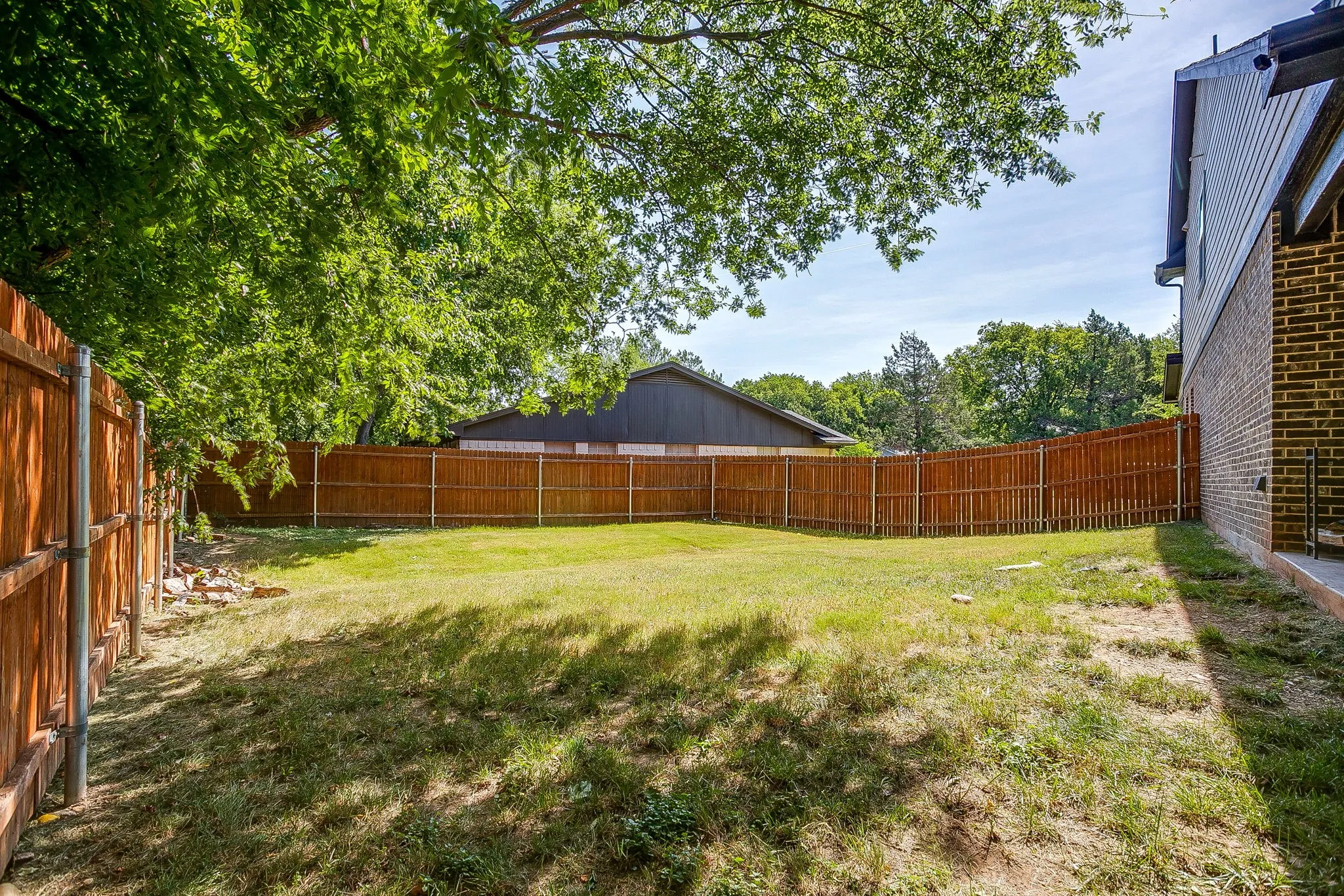 Single Family Residence For Rent in Tarrant County , 826 Rumfield Road, White Settlement, Texas 76108, 4 Bedroom, 3 Bathroom, 2 Garage spaces, 1,838 Sqft, built in 2022, mls#21347721, Real Estate Agent in White Settlement, Homes For Rent in Tarrant county, Homes For Rent in White Settlement, Realtor in White Settlement Texas, Real Estate Brokerage Independent Realty Texas, Luminita Cordes Realtor