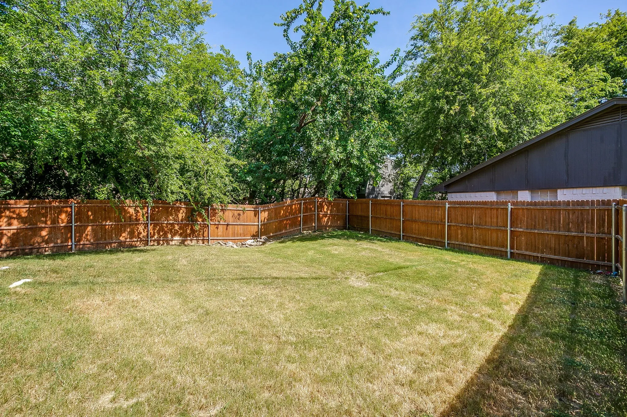 Single Family Residence For Rent in Tarrant County , 826 Rumfield Road, White Settlement, Texas 76108, 4 Bedroom, 3 Bathroom, 2 Garage spaces, 1,838 Sqft, built in 2022, mls#21347721, Real Estate Agent in White Settlement, Homes For Rent in Tarrant county, Homes For Rent in White Settlement, Realtor in White Settlement Texas, Real Estate Brokerage Independent Realty Texas, Luminita Cordes Realtor