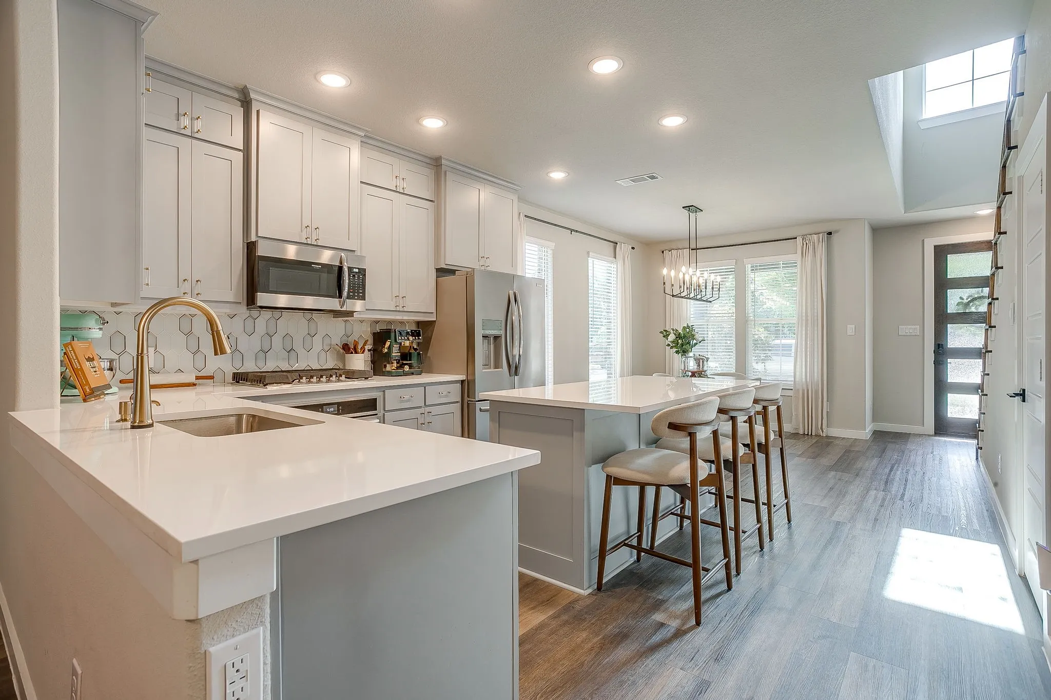 Single Family Residence For Rent in Tarrant County , 826 Rumfield Road, White Settlement, Texas 76108, 4 Bedroom, 3 Bathroom, 2 Garage spaces, 1,838 Sqft, built in 2022, mls#21347721, Real Estate Agent in White Settlement, Homes For Rent in Tarrant county, Homes For Rent in White Settlement, Realtor in White Settlement Texas, Real Estate Brokerage Independent Realty Texas, Luminita Cordes Realtor