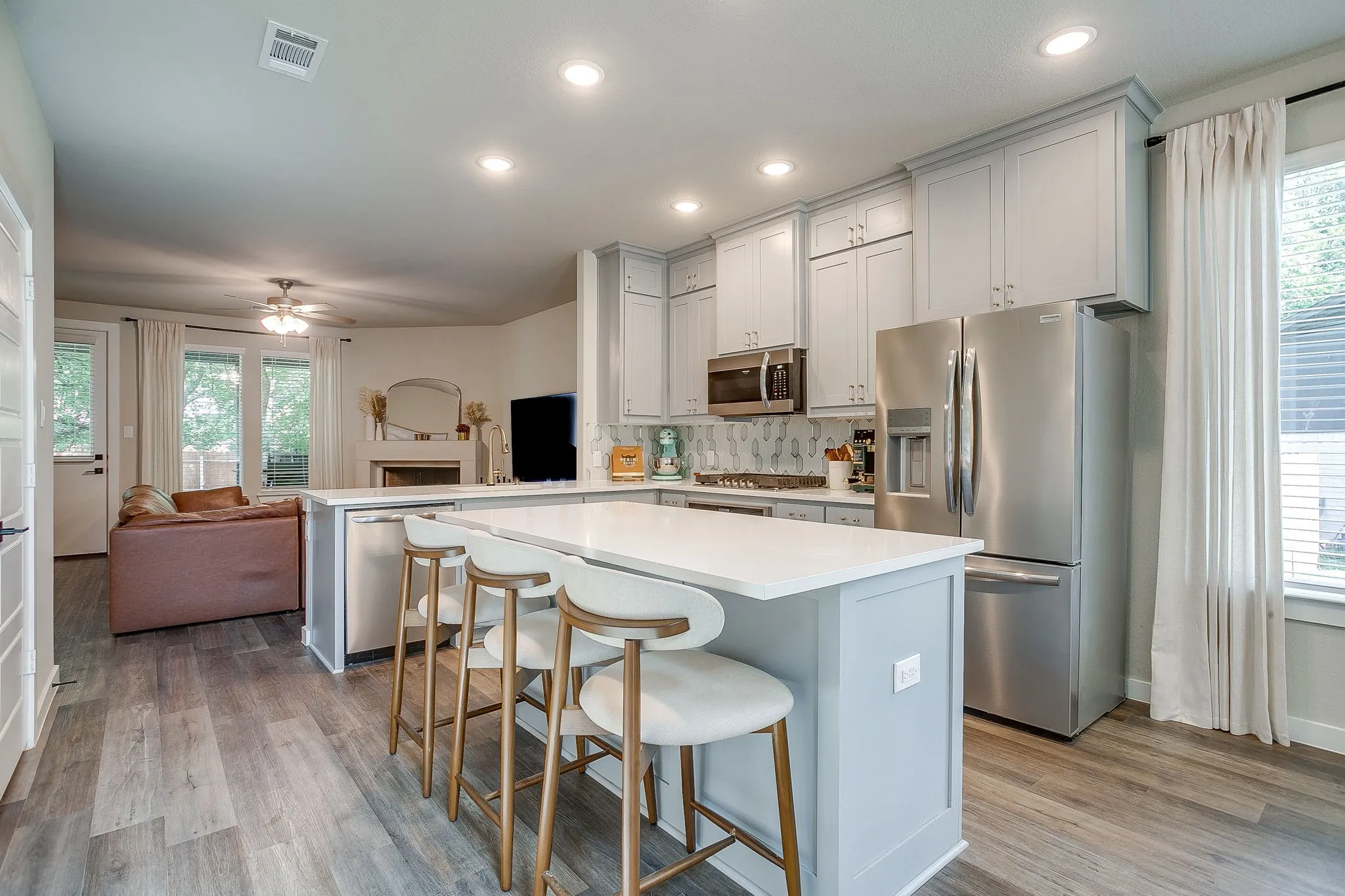 Single Family Residence For Rent in Tarrant County , 826 Rumfield Road, White Settlement, Texas 76108, 4 Bedroom, 3 Bathroom, 2 Garage spaces, 1,838 Sqft, built in 2022, mls#21347721, Real Estate Agent in White Settlement, Homes For Rent in Tarrant county, Homes For Rent in White Settlement, Realtor in White Settlement Texas, Real Estate Brokerage Independent Realty Texas, Luminita Cordes Realtor