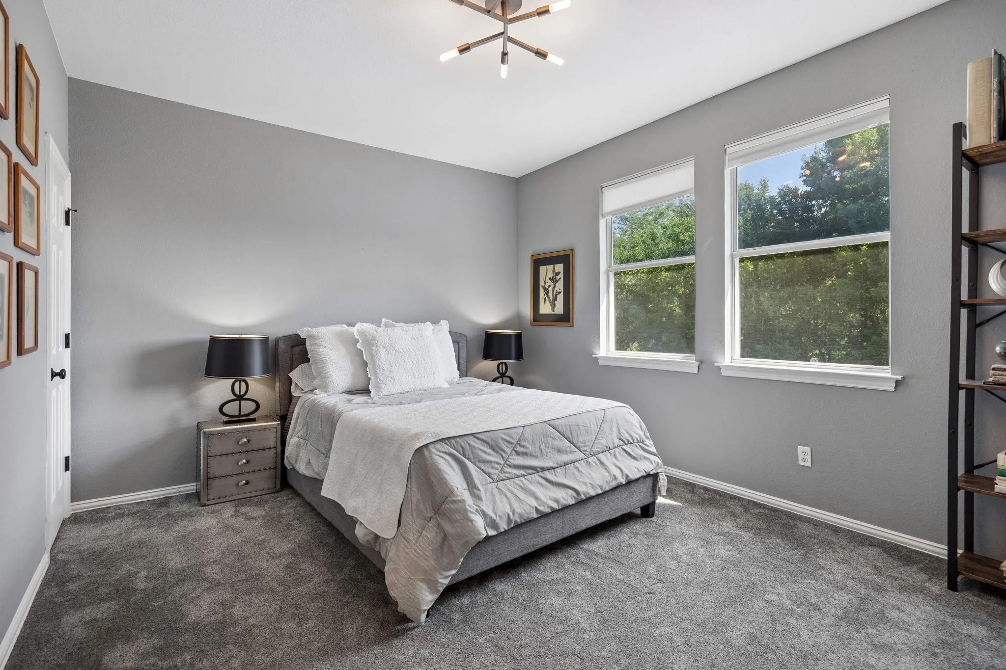 Single Family Residence For Sale in Tarrant County , 902 Independence Parkway, Southlake, Texas 76092, 5 Bedroom, 5 Bathroom, 3 Garage spaces, 5,209 Sqft, built in 1996, mls#21345872, Real Estate Agent in Southlake, Homes For Sale in Tarrant county, Homes For Sale in Southlake, Realtor in Southlake Texas, Real Estate Brokerage Independent Realty Texas, Luminita Cordes Realtor