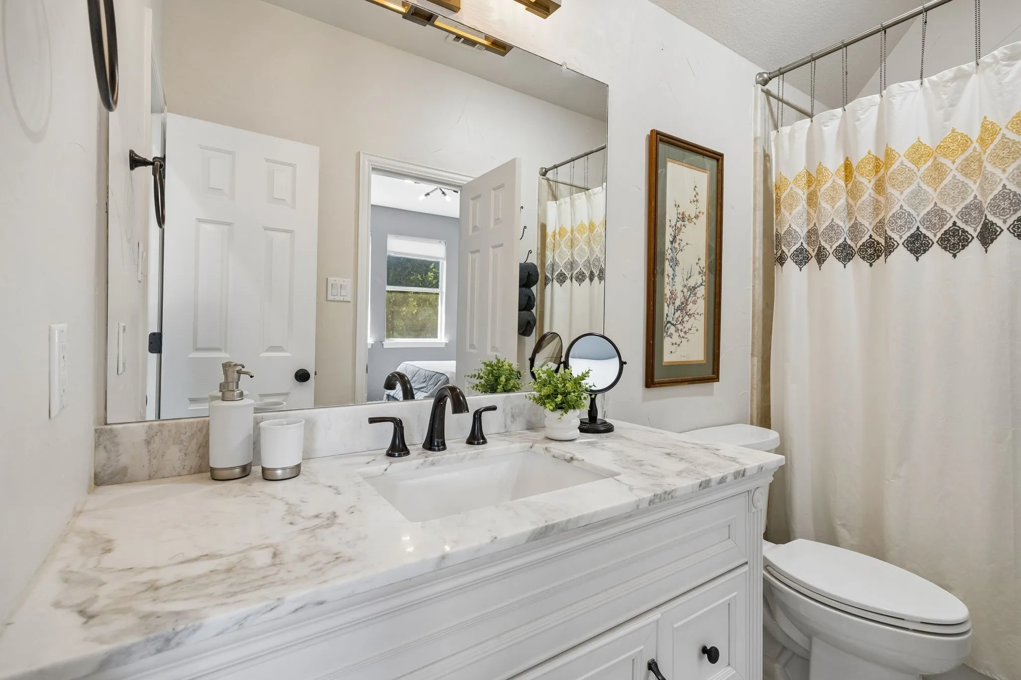 Single Family Residence For Sale in Tarrant County , 902 Independence Parkway, Southlake, Texas 76092, 5 Bedroom, 5 Bathroom, 3 Garage spaces, 5,209 Sqft, built in 1996, mls#21345872, Real Estate Agent in Southlake, Homes For Sale in Tarrant county, Homes For Sale in Southlake, Realtor in Southlake Texas, Real Estate Brokerage Independent Realty Texas, Luminita Cordes Realtor