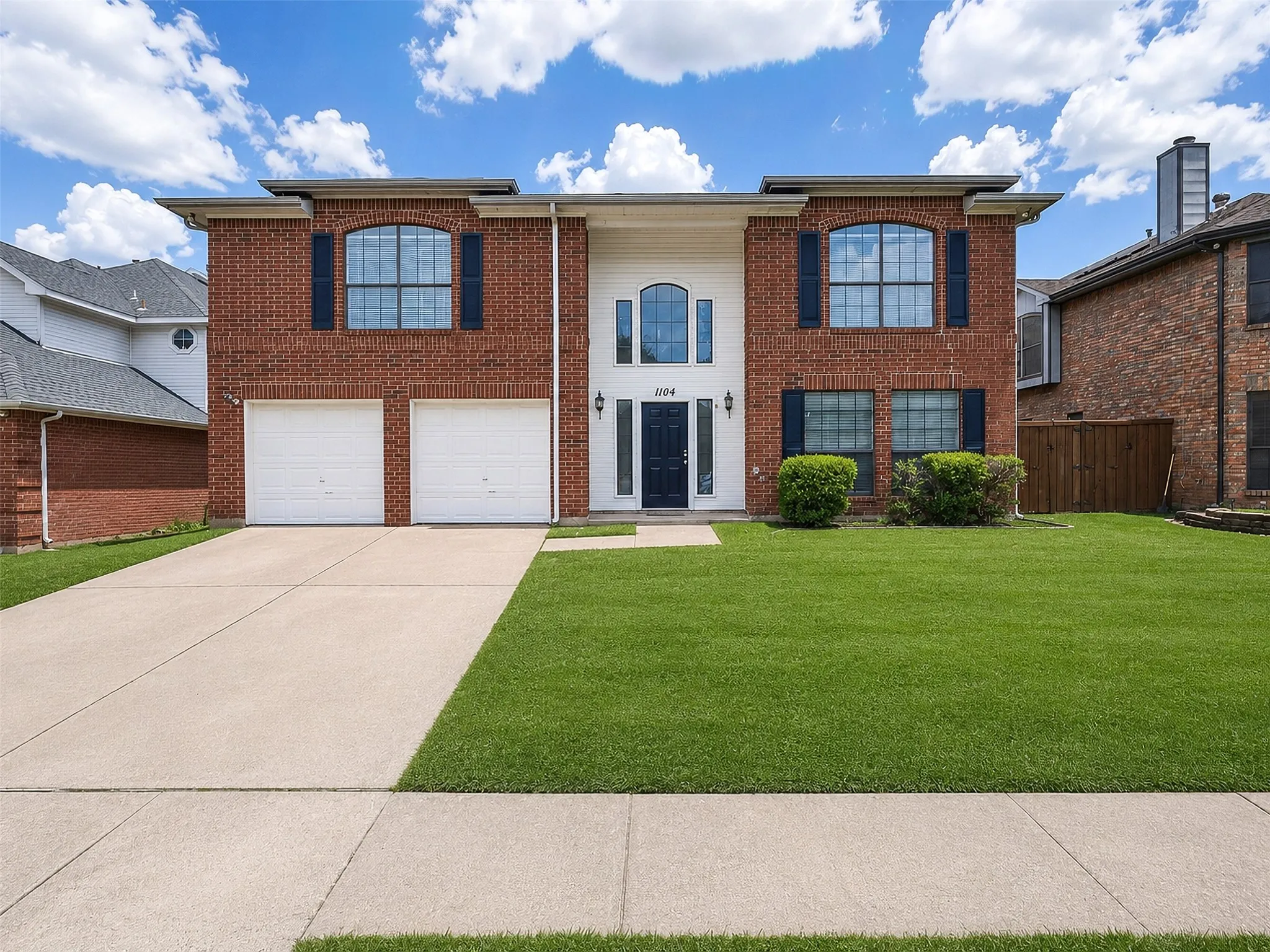Single Family Residence For Sale in Denton County , 1104 Breezewood Drive, Lewisville, Texas 75077, 4 Bedroom, 3 Bathroom, 1 Garage spaces, 4,008 Sqft, built in 1997, Price $539,900, mls#21335523, Real Estate Agent in Lewisville, Homes For Sale in Denton county, Homes For Sale in Lewisville, Realtor in Lewisville Texas, Real Estate Brokerage Independent Realty Texas, Luminita Cordes Realtor