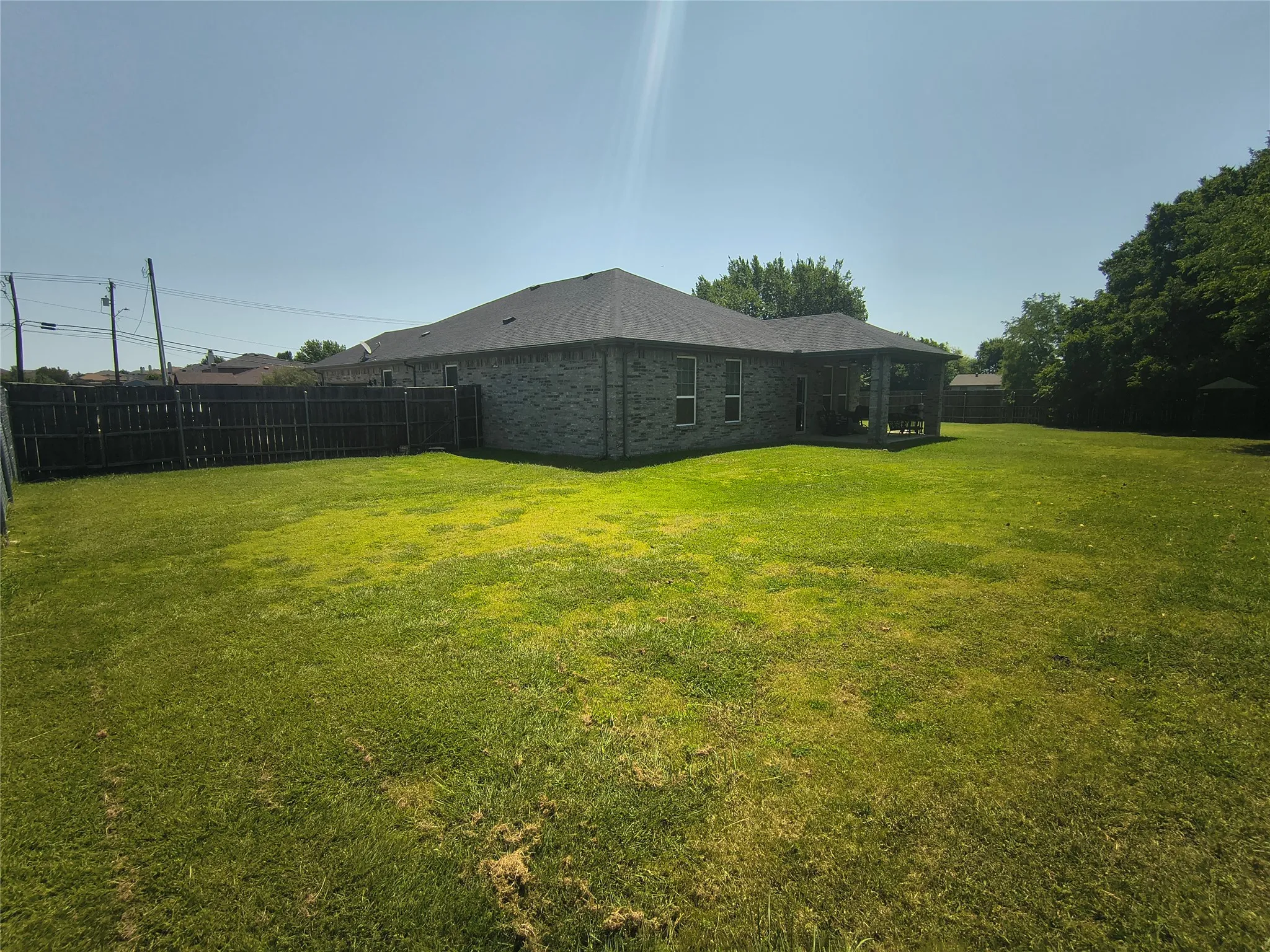 Single Family Residence For Sale in Dallas County , 3027 Ames Road, Lancaster, Texas 75134, 3 Bedroom, 2 Bathroom, 2 Garage spaces, 2,224 Sqft, built in 2017, mls#21345623, Real Estate Agent in Lancaster, Homes For Sale in Dallas county, Homes For Sale in Lancaster, Realtor in Lancaster Texas, Real Estate Brokerage Independent Realty Texas, Luminita Cordes Realtor