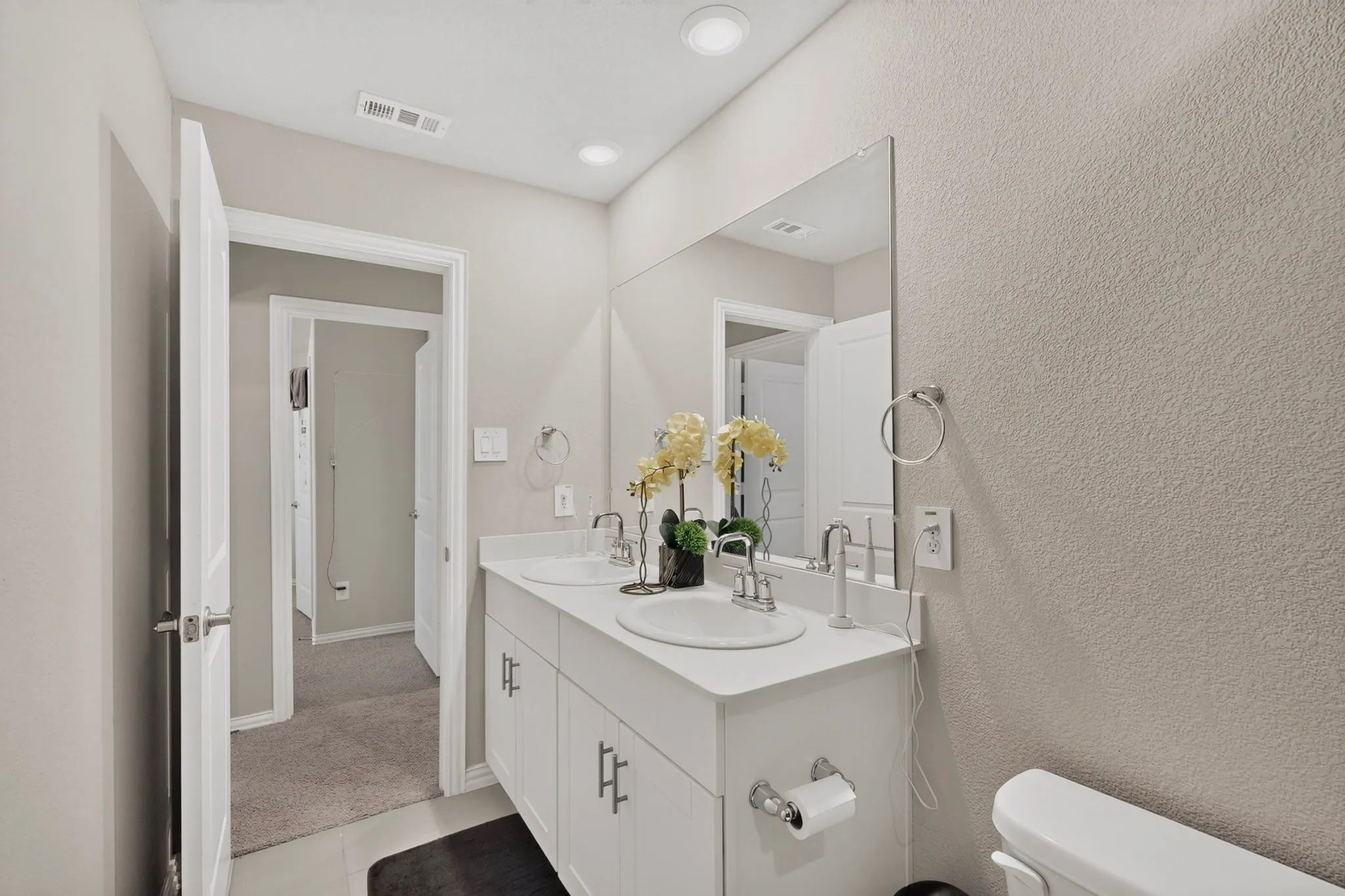 Single Family Residence For Sale in Collin County , 3817 Turpin Drive, Princeton, Texas 75071, 6 Bedroom, 4 Bathroom, 2 Garage spaces, 3,710 Sqft, built in 2024, mls#21347746, Real Estate Agent in Princeton, Homes For Sale in Collin county, Homes For Sale in Princeton, Realtor in Princeton Texas, Real Estate Brokerage Independent Realty Texas, Luminita Cordes Realtor