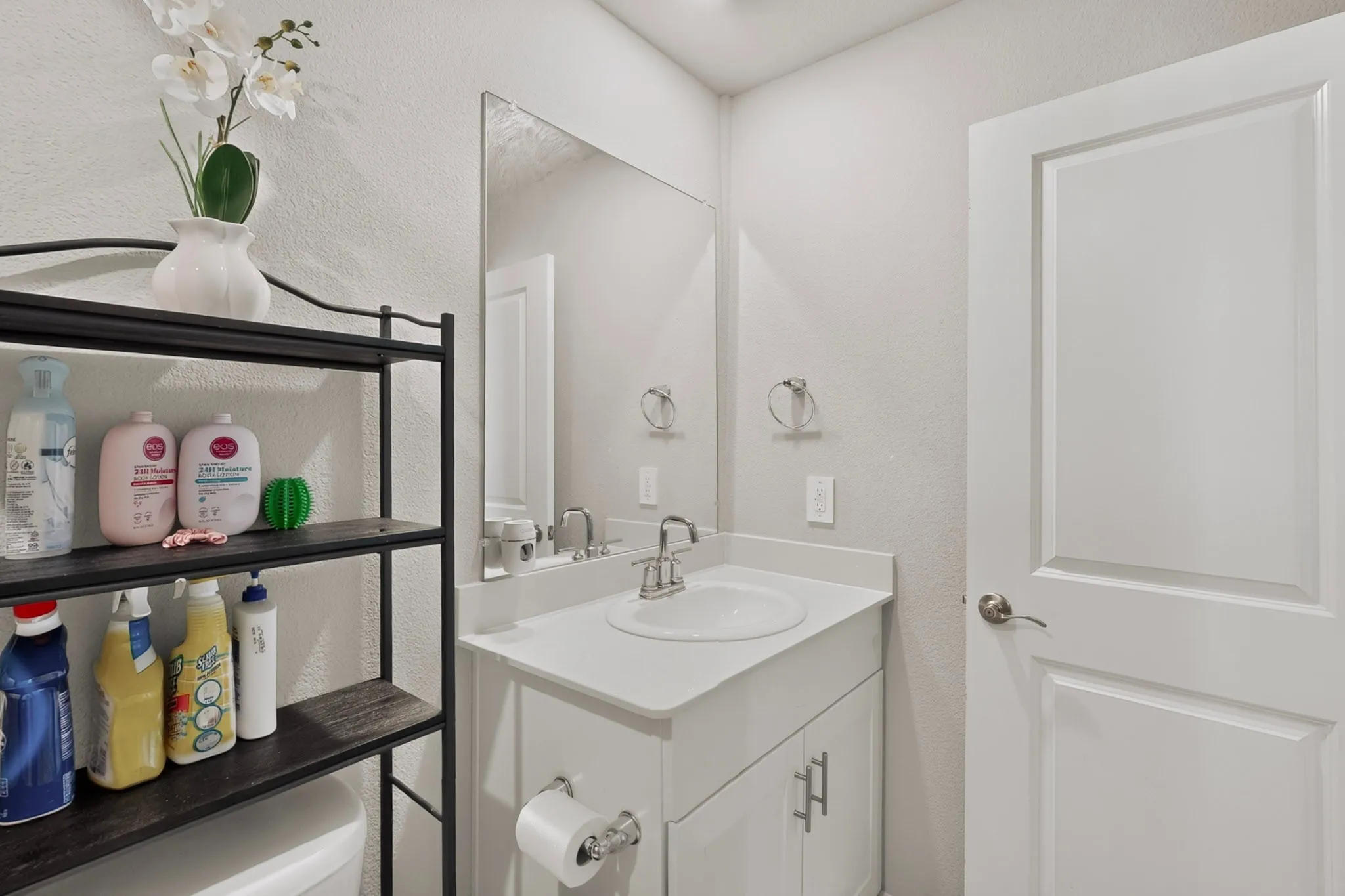 Single Family Residence For Sale in Collin County , 3817 Turpin Drive, Princeton, Texas 75071, 6 Bedroom, 4 Bathroom, 2 Garage spaces, 3,710 Sqft, built in 2024, mls#21347746, Real Estate Agent in Princeton, Homes For Sale in Collin county, Homes For Sale in Princeton, Realtor in Princeton Texas, Real Estate Brokerage Independent Realty Texas, Luminita Cordes Realtor