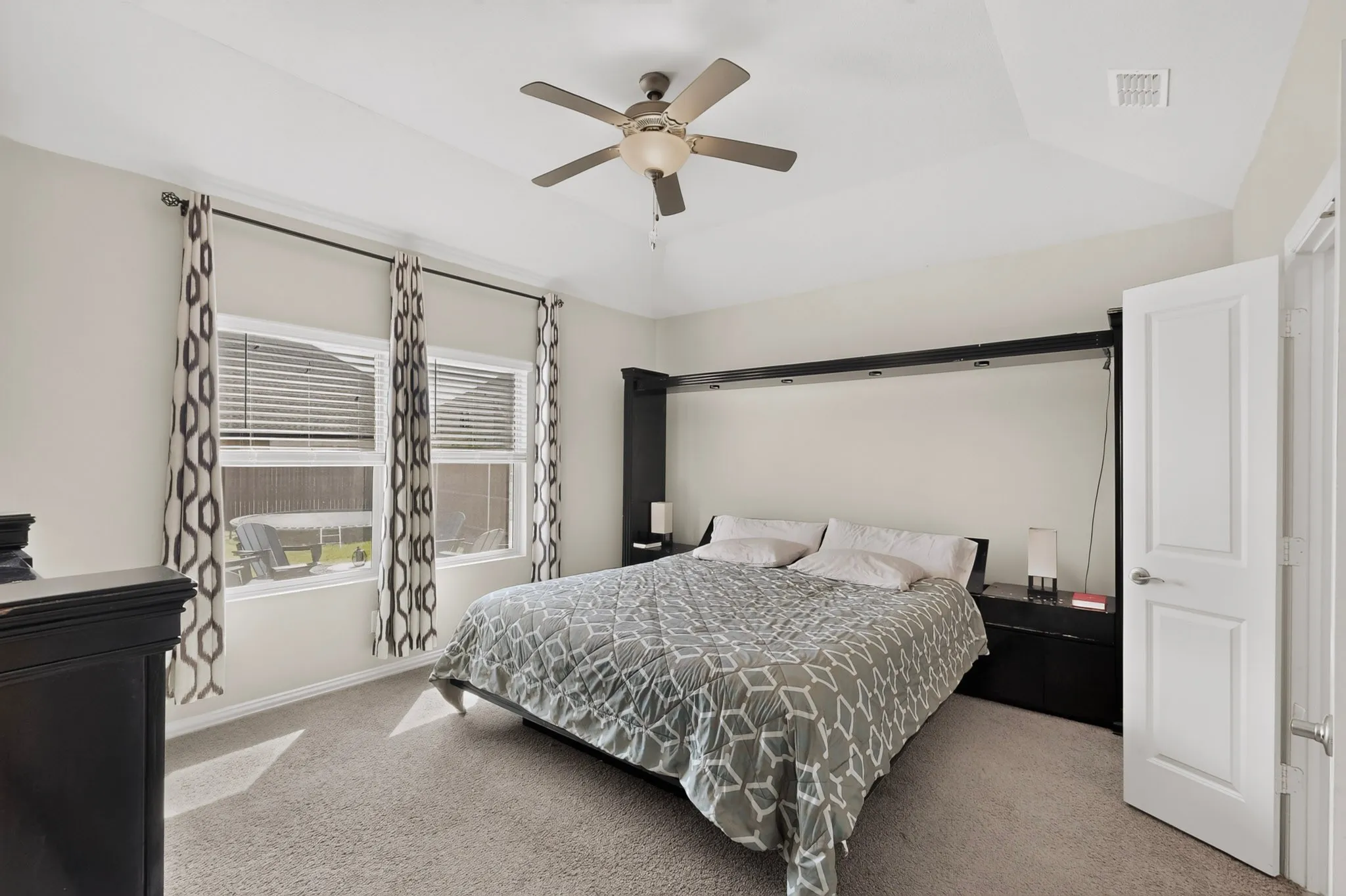Single Family Residence For Sale in Collin County , 3817 Turpin Drive, Princeton, Texas 75071, 6 Bedroom, 4 Bathroom, 2 Garage spaces, 3,710 Sqft, built in 2024, mls#21347746, Real Estate Agent in Princeton, Homes For Sale in Collin county, Homes For Sale in Princeton, Realtor in Princeton Texas, Real Estate Brokerage Independent Realty Texas, Luminita Cordes Realtor