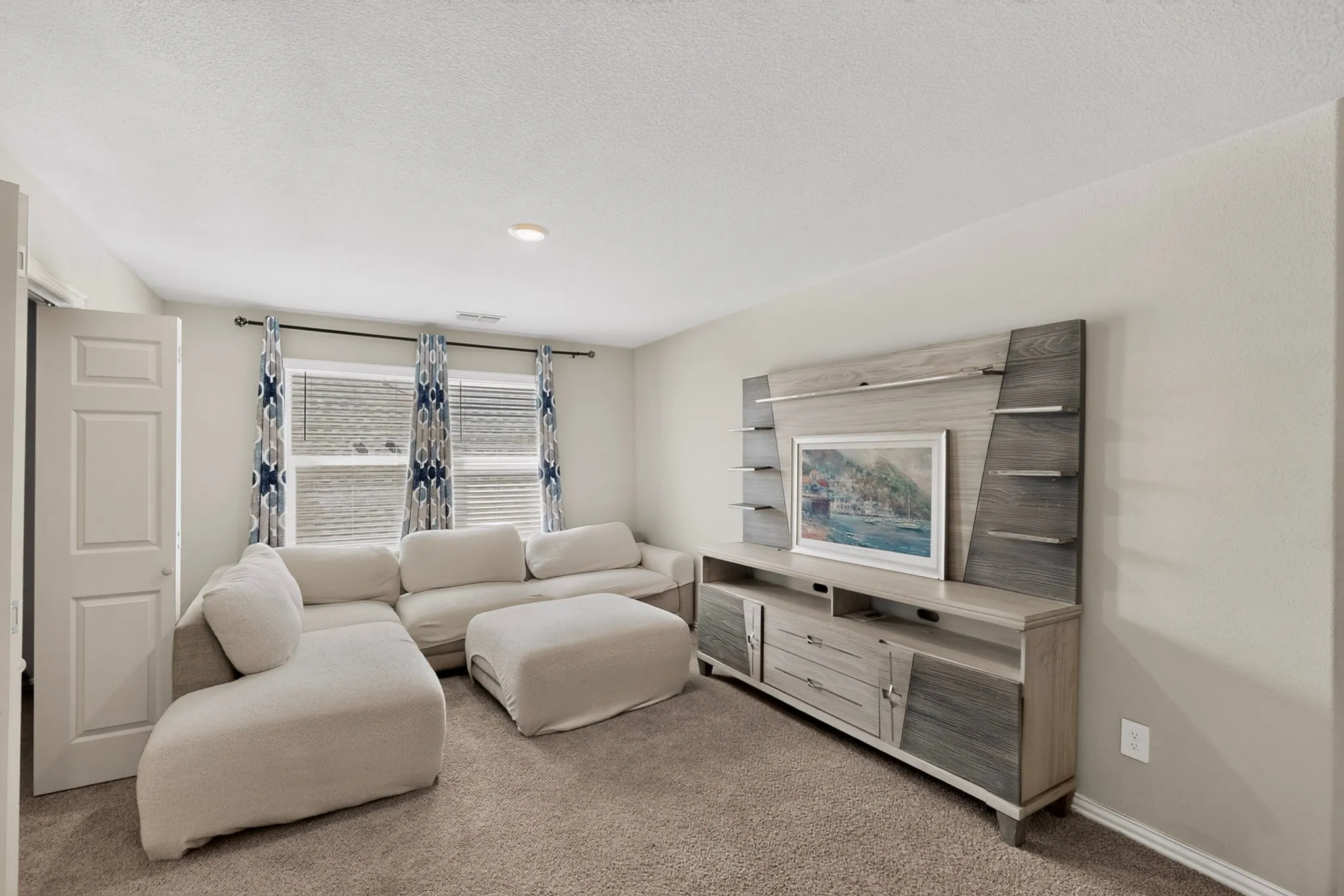 Single Family Residence For Sale in Collin County , 3817 Turpin Drive, Princeton, Texas 75071, 6 Bedroom, 4 Bathroom, 2 Garage spaces, 3,710 Sqft, built in 2024, mls#21347746, Real Estate Agent in Princeton, Homes For Sale in Collin county, Homes For Sale in Princeton, Realtor in Princeton Texas, Real Estate Brokerage Independent Realty Texas, Luminita Cordes Realtor