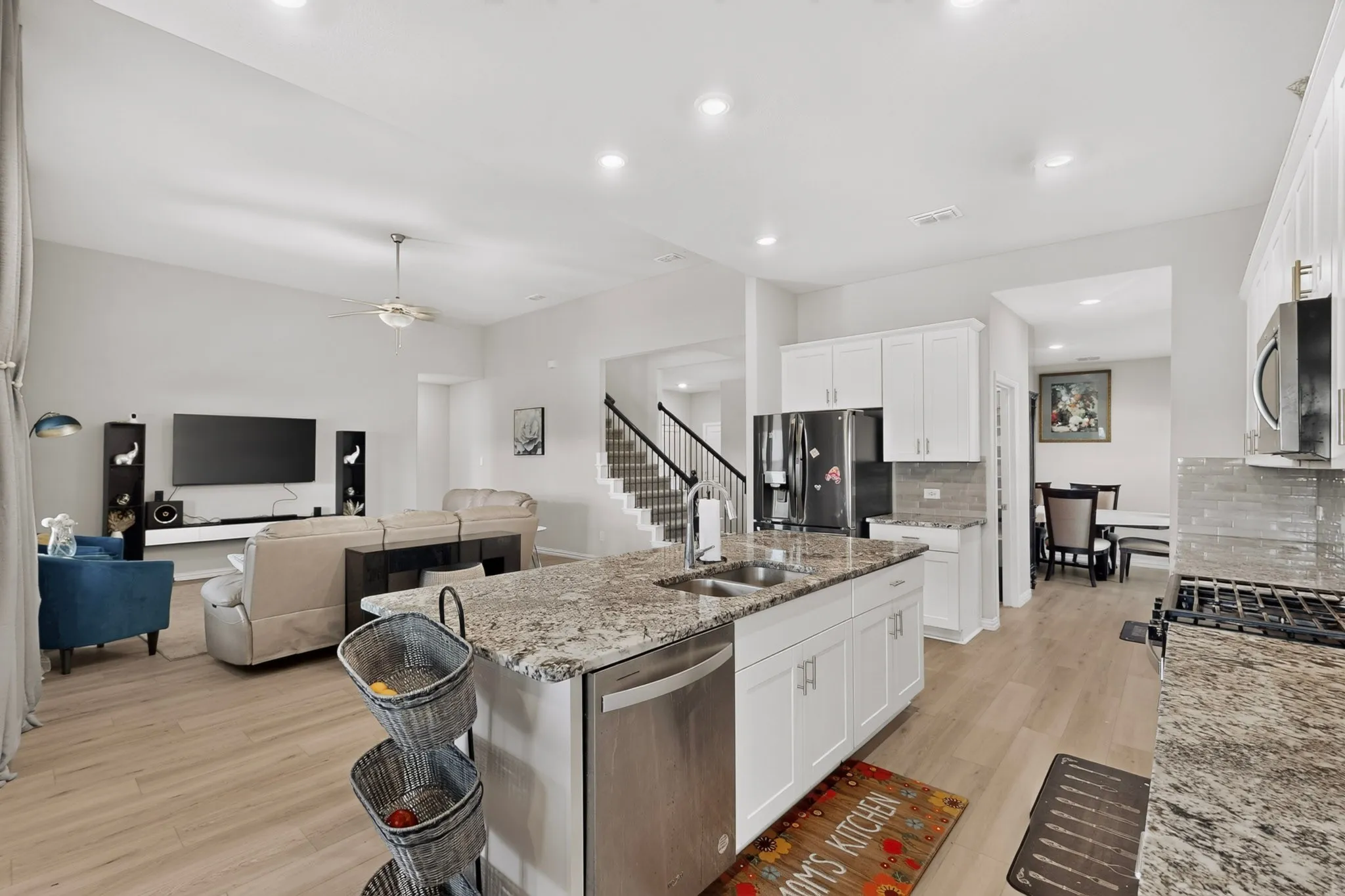 Single Family Residence For Sale in Collin County , 3817 Turpin Drive, Princeton, Texas 75071, 6 Bedroom, 4 Bathroom, 2 Garage spaces, 3,710 Sqft, built in 2024, mls#21347746, Real Estate Agent in Princeton, Homes For Sale in Collin county, Homes For Sale in Princeton, Realtor in Princeton Texas, Real Estate Brokerage Independent Realty Texas, Luminita Cordes Realtor