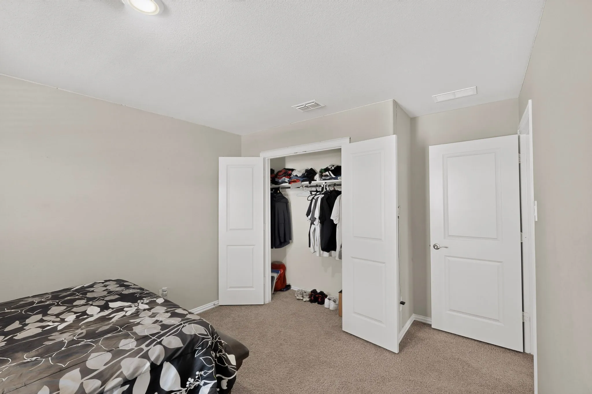 Single Family Residence For Sale in Collin County , 3817 Turpin Drive, Princeton, Texas 75071, 6 Bedroom, 4 Bathroom, 2 Garage spaces, 3,710 Sqft, built in 2024, mls#21347746, Real Estate Agent in Princeton, Homes For Sale in Collin county, Homes For Sale in Princeton, Realtor in Princeton Texas, Real Estate Brokerage Independent Realty Texas, Luminita Cordes Realtor