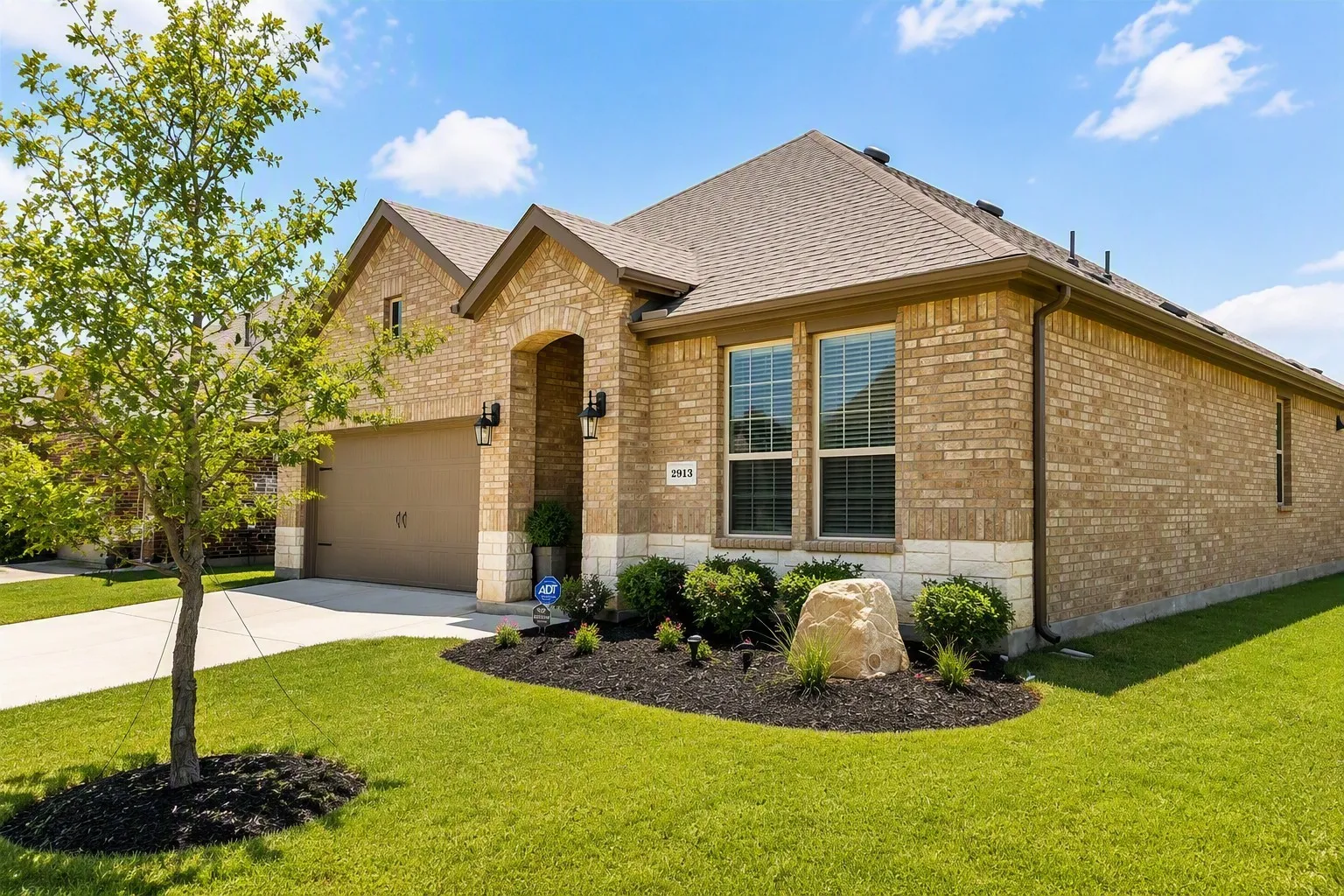 Single Family Residence For Rent in Denton County , 2913 Faro Road, Aubrey, Texas 76227, 4 Bedroom, 2 Bathroom, 2 Garage spaces, 1,852 Sqft, built in 2020, mls#21347753, Real Estate Agent in Aubrey, Homes For Rent in Denton county, Homes For Rent in Aubrey, Realtor in Aubrey Texas, Real Estate Brokerage Independent Realty Texas, Luminita Cordes Realtor