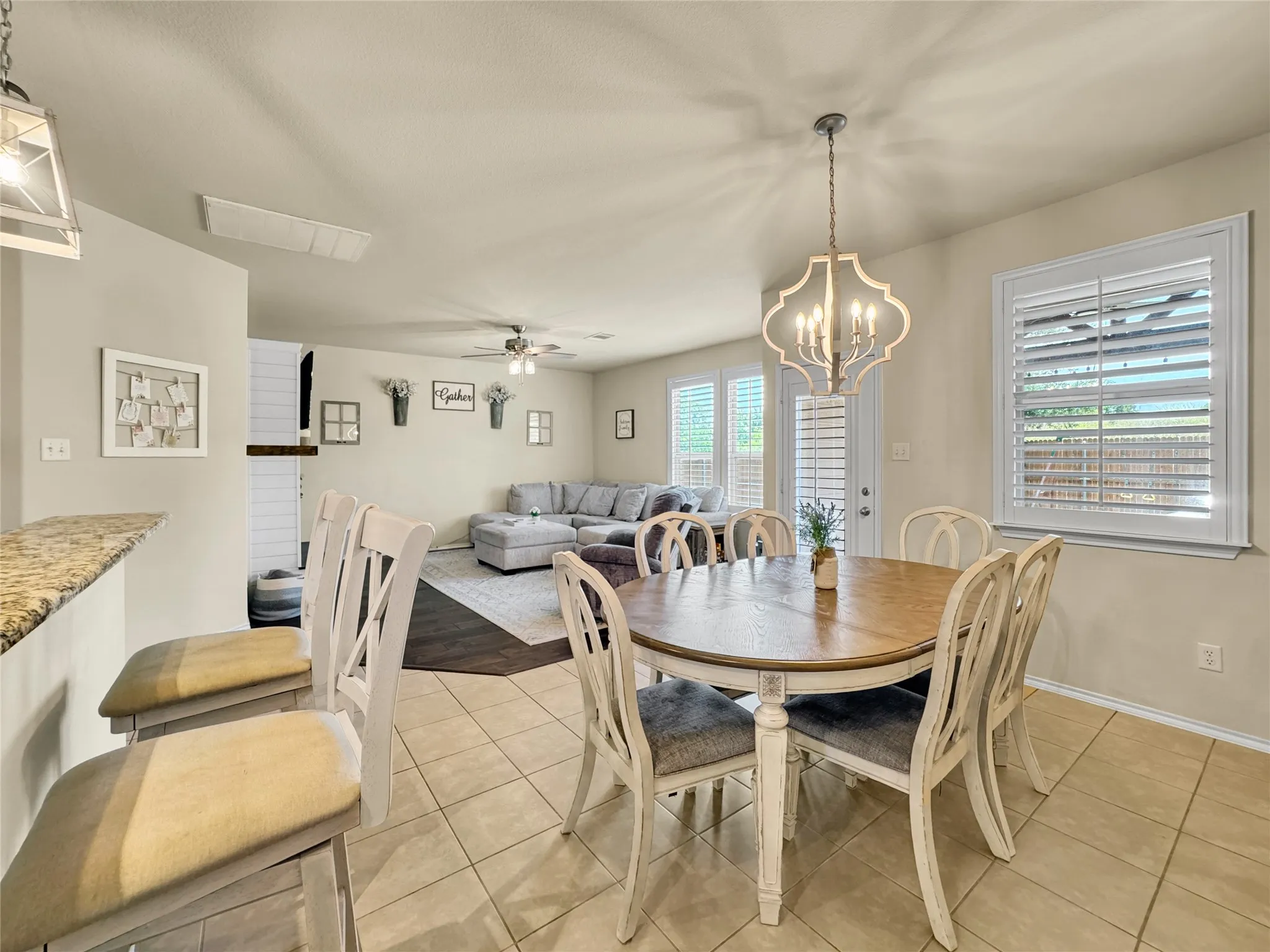 Single Family Residence For Sale in Collin County , 1905 Burl Lane, Anna, Texas 75409, 4 Bedroom, 3 Bathroom, 2 Garage spaces, 2,552 Sqft, built in 2014, mls#21347159, Real Estate Agent in Anna, Homes For Sale in Collin county, Homes For Sale in Anna, Realtor in Anna Texas, Real Estate Brokerage Independent Realty Texas, Luminita Cordes Realtor