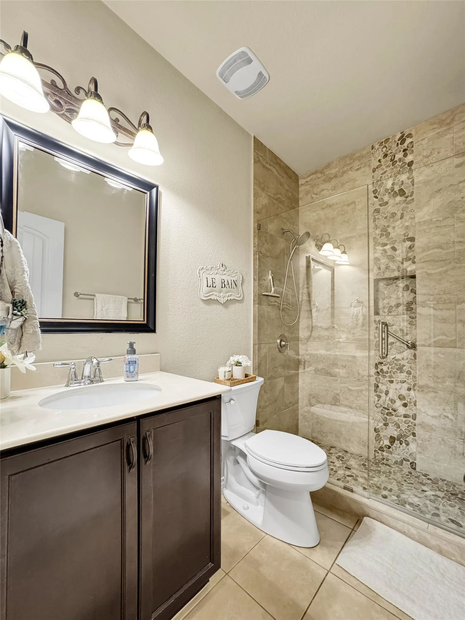 Single Family Residence For Sale in Collin County , 1905 Burl Lane, Anna, Texas 75409, 4 Bedroom, 3 Bathroom, 2 Garage spaces, 2,552 Sqft, built in 2014, mls#21347159, Real Estate Agent in Anna, Homes For Sale in Collin county, Homes For Sale in Anna, Realtor in Anna Texas, Real Estate Brokerage Independent Realty Texas, Luminita Cordes Realtor