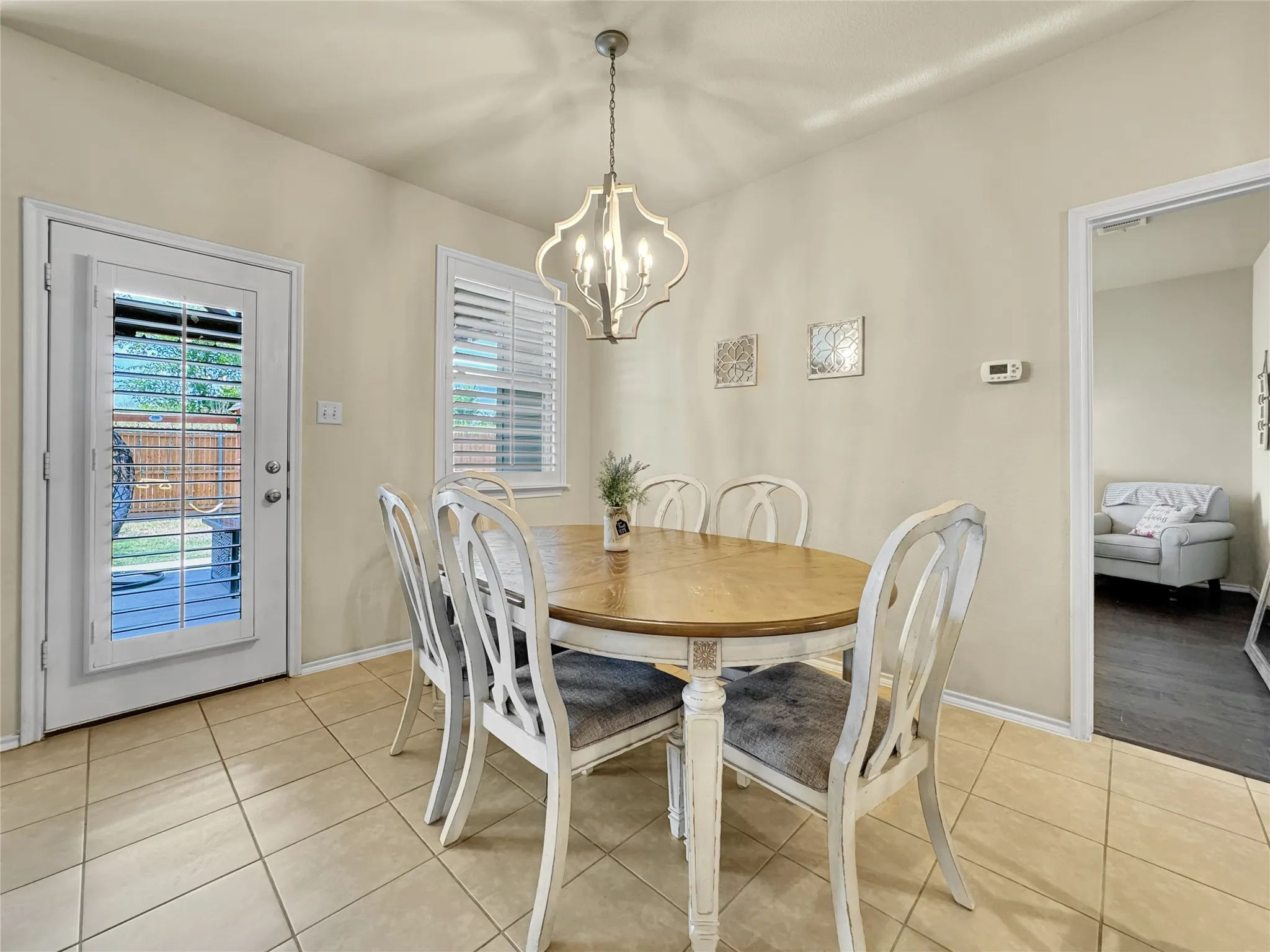 Single Family Residence For Sale in Collin County , 1905 Burl Lane, Anna, Texas 75409, 4 Bedroom, 3 Bathroom, 2 Garage spaces, 2,552 Sqft, built in 2014, mls#21347159, Real Estate Agent in Anna, Homes For Sale in Collin county, Homes For Sale in Anna, Realtor in Anna Texas, Real Estate Brokerage Independent Realty Texas, Luminita Cordes Realtor