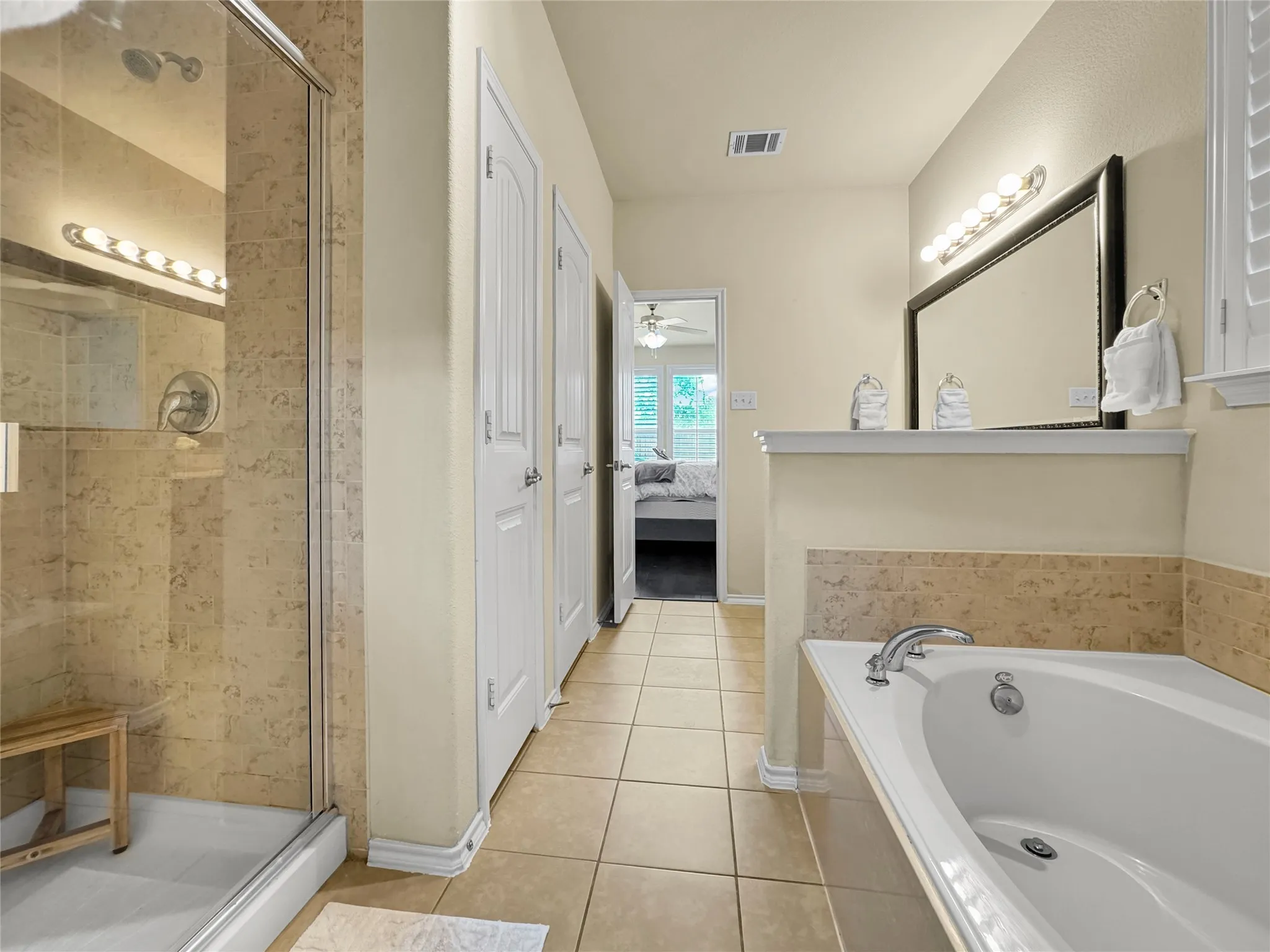 Single Family Residence For Sale in Collin County , 1905 Burl Lane, Anna, Texas 75409, 4 Bedroom, 3 Bathroom, 2 Garage spaces, 2,552 Sqft, built in 2014, mls#21347159, Real Estate Agent in Anna, Homes For Sale in Collin county, Homes For Sale in Anna, Realtor in Anna Texas, Real Estate Brokerage Independent Realty Texas, Luminita Cordes Realtor