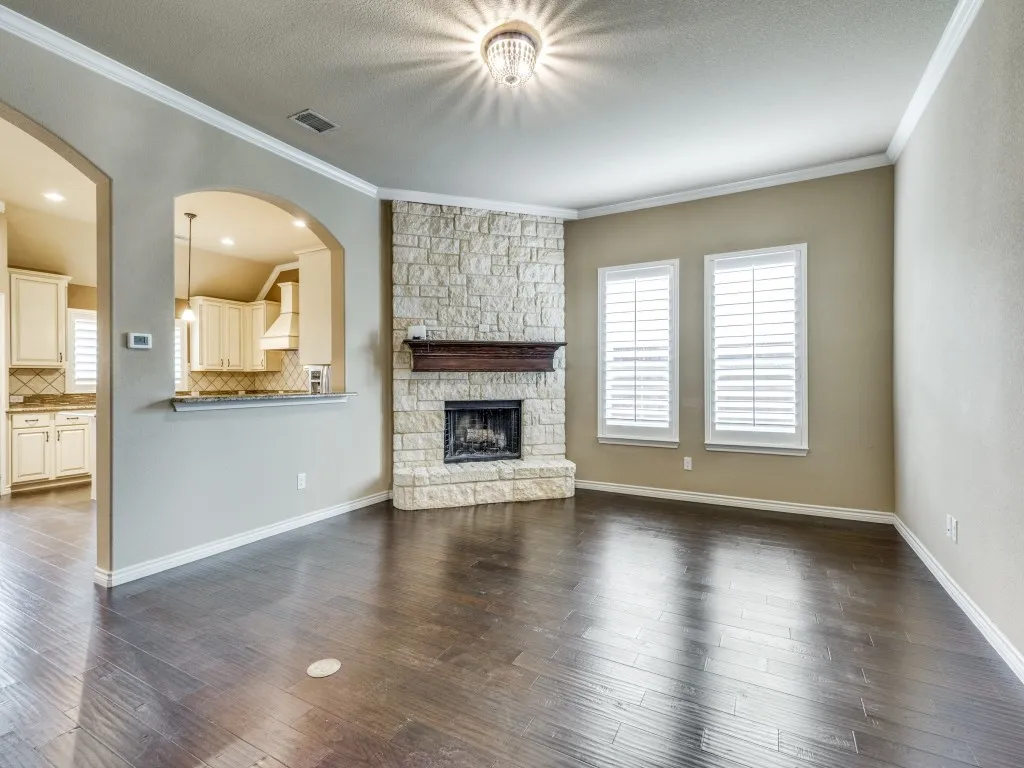 Single Family Residence For Rent in Denton County , 15100 Seventeen Lakes Boulevard, Fort Worth, Texas 76262, 4 Bedroom, 3 Bathroom, 2 Garage spaces, 3,190 Sqft, built in 2012, mls#21347763, Real Estate Agent in Fort Worth, Homes For Rent in Denton county, Homes For Rent in Fort Worth, Realtor in Fort Worth Texas, Real Estate Brokerage Independent Realty Texas, Luminita Cordes Realtor