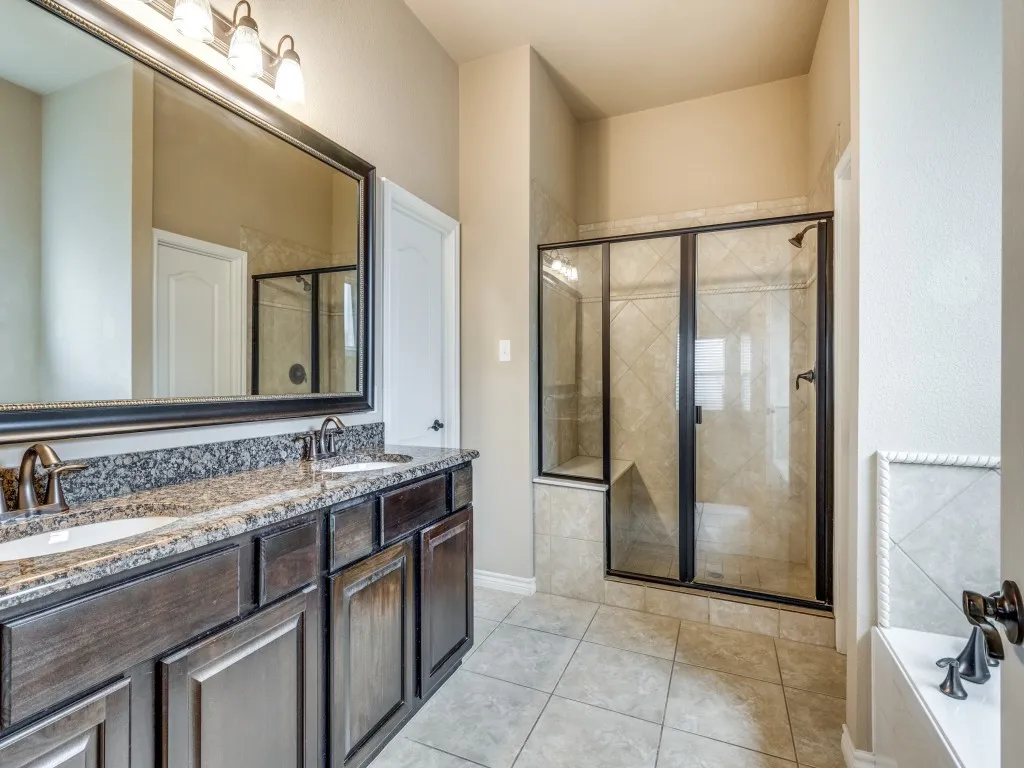 Single Family Residence For Rent in Denton County , 15100 Seventeen Lakes Boulevard, Fort Worth, Texas 76262, 4 Bedroom, 3 Bathroom, 2 Garage spaces, 3,190 Sqft, built in 2012, mls#21347763, Real Estate Agent in Fort Worth, Homes For Rent in Denton county, Homes For Rent in Fort Worth, Realtor in Fort Worth Texas, Real Estate Brokerage Independent Realty Texas, Luminita Cordes Realtor