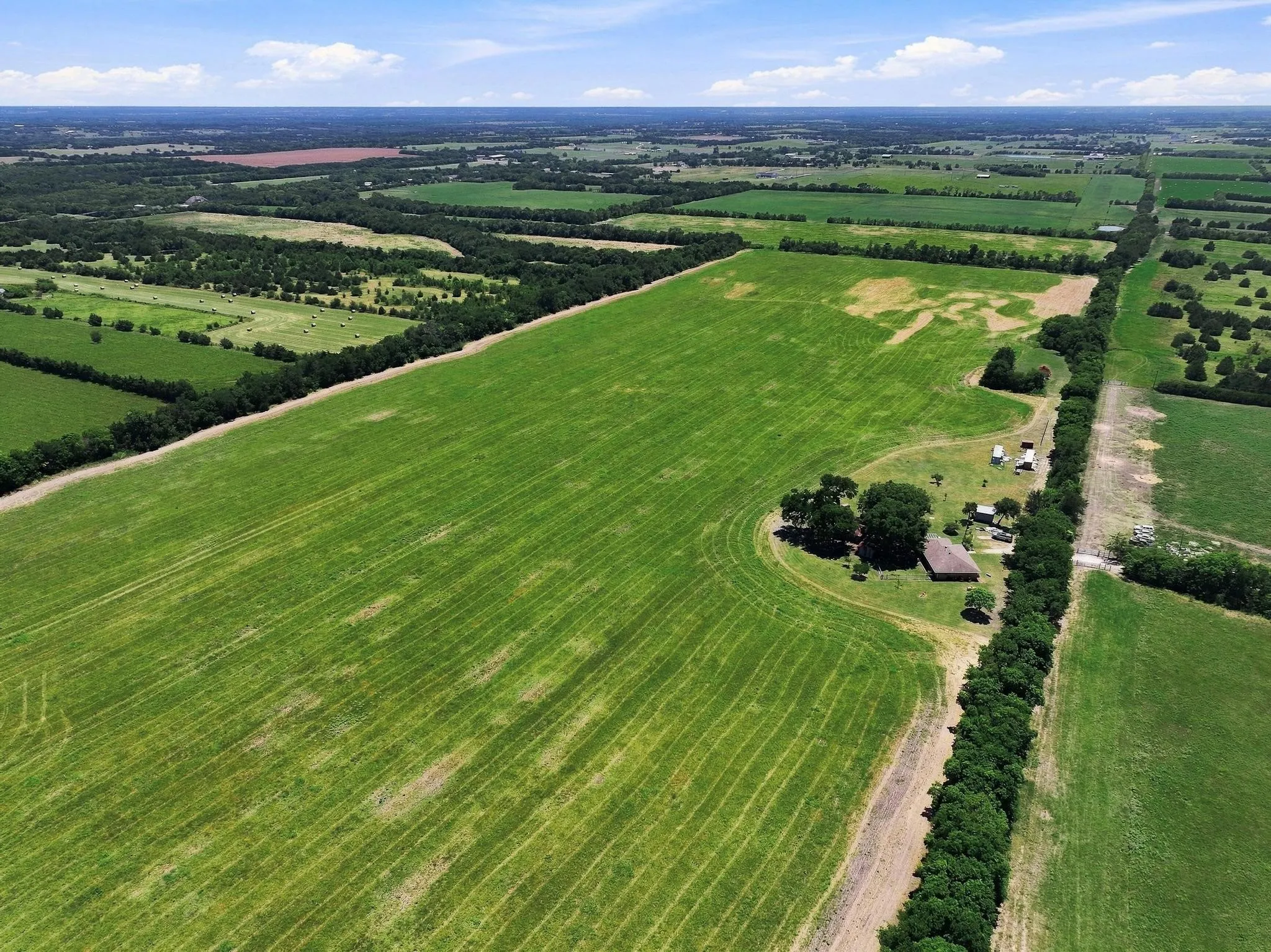 Farm For Sale in Collin County , 12097 Kyle Lane, Blue Ridge, Texas 75424, 2 Bedrooms, 2 Bathrooms, 1 Garage spaces, 1,335 Sqft, built in 1993, Price $1,150,000, mls#21344142, Real Estate Agent in Blue Ridge, Homes For Sale in Collin county, Homes For Sale in Blue Ridge, Realtor in Blue Ridge Texas, Real Estate Brokerage Independent Realty Texas, Luminita Cordes Realtor