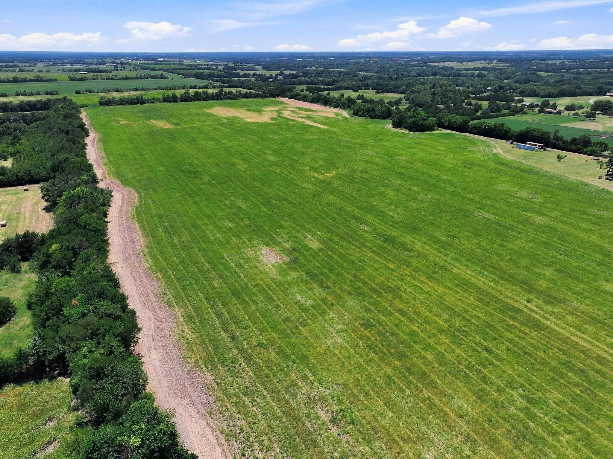 Farm For Sale in Collin County , 12097 Kyle Lane, Blue Ridge, Texas 75424, 2 Bedrooms, 2 Bathrooms, 1 Garage spaces, 1,335 Sqft, built in 1993, Price $1,150,000, mls#21344142, Real Estate Agent in Blue Ridge, Homes For Sale in Collin county, Homes For Sale in Blue Ridge, Realtor in Blue Ridge Texas, Real Estate Brokerage Independent Realty Texas, Luminita Cordes Realtor