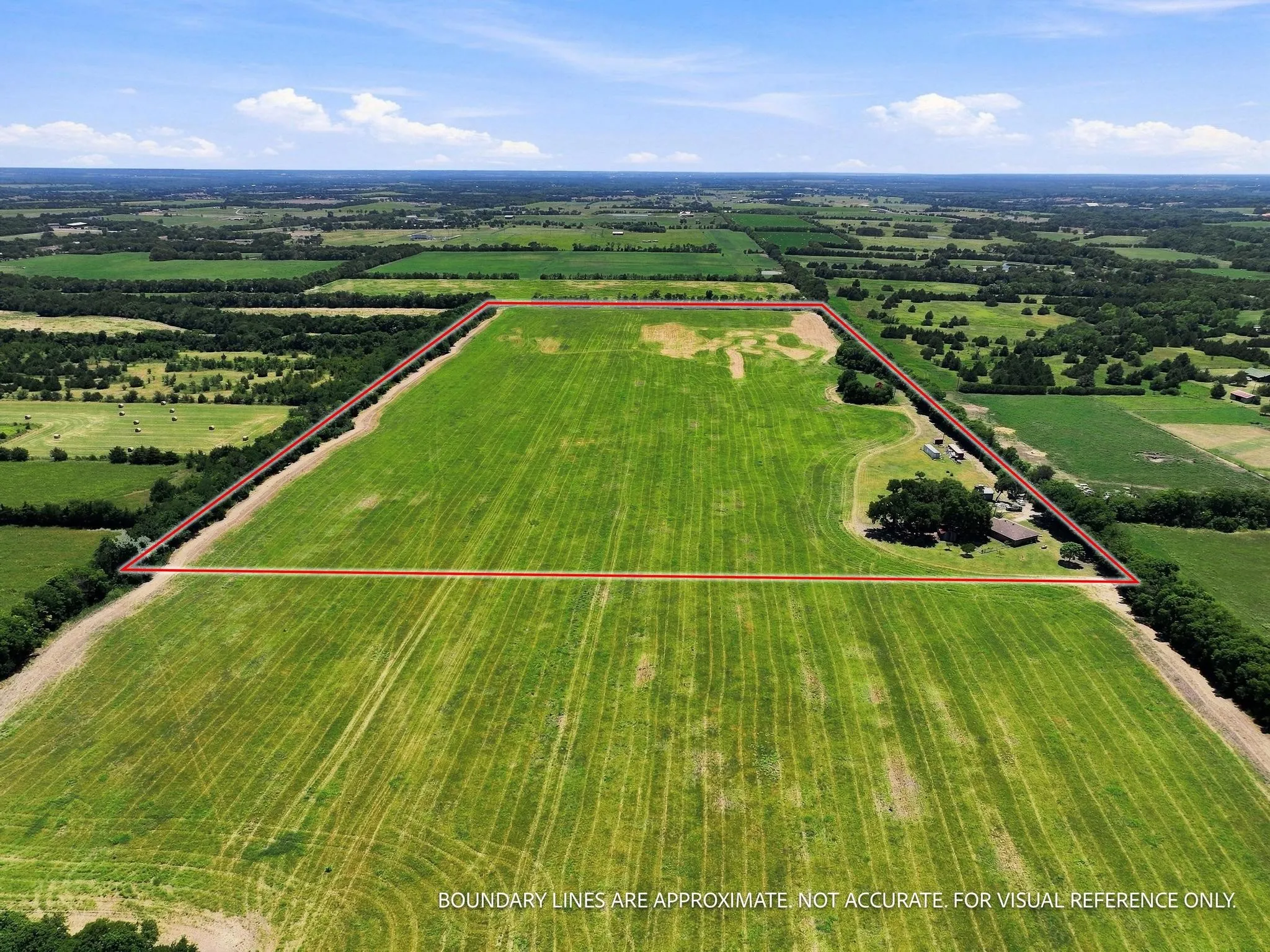 Farm For Sale in Collin County , 12097 Kyle Lane, Blue Ridge, Texas 75424, 2 Bedrooms, 2 Bathrooms, 1 Garage spaces, 1,335 Sqft, built in 1993, Price $1,150,000, mls#21344142, Real Estate Agent in Blue Ridge, Homes For Sale in Collin county, Homes For Sale in Blue Ridge, Realtor in Blue Ridge Texas, Real Estate Brokerage Independent Realty Texas, Luminita Cordes Realtor