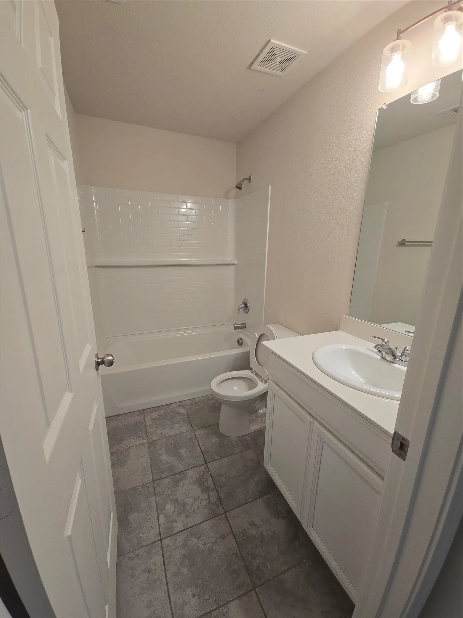 Single Family Residence For Rent in Kaufman County , 1431 Lumberton Drive, Forney, Texas 75126, 4 Bedroom, 3 Bathroom, 2 Garage spaces, 2,158 Sqft, built in 2021, mls#21347760, Real Estate Agent in Forney, Homes For Rent in Kaufman county, Homes For Rent in Forney, Realtor in Forney Texas, Real Estate Brokerage Independent Realty Texas, Luminita Cordes Realtor